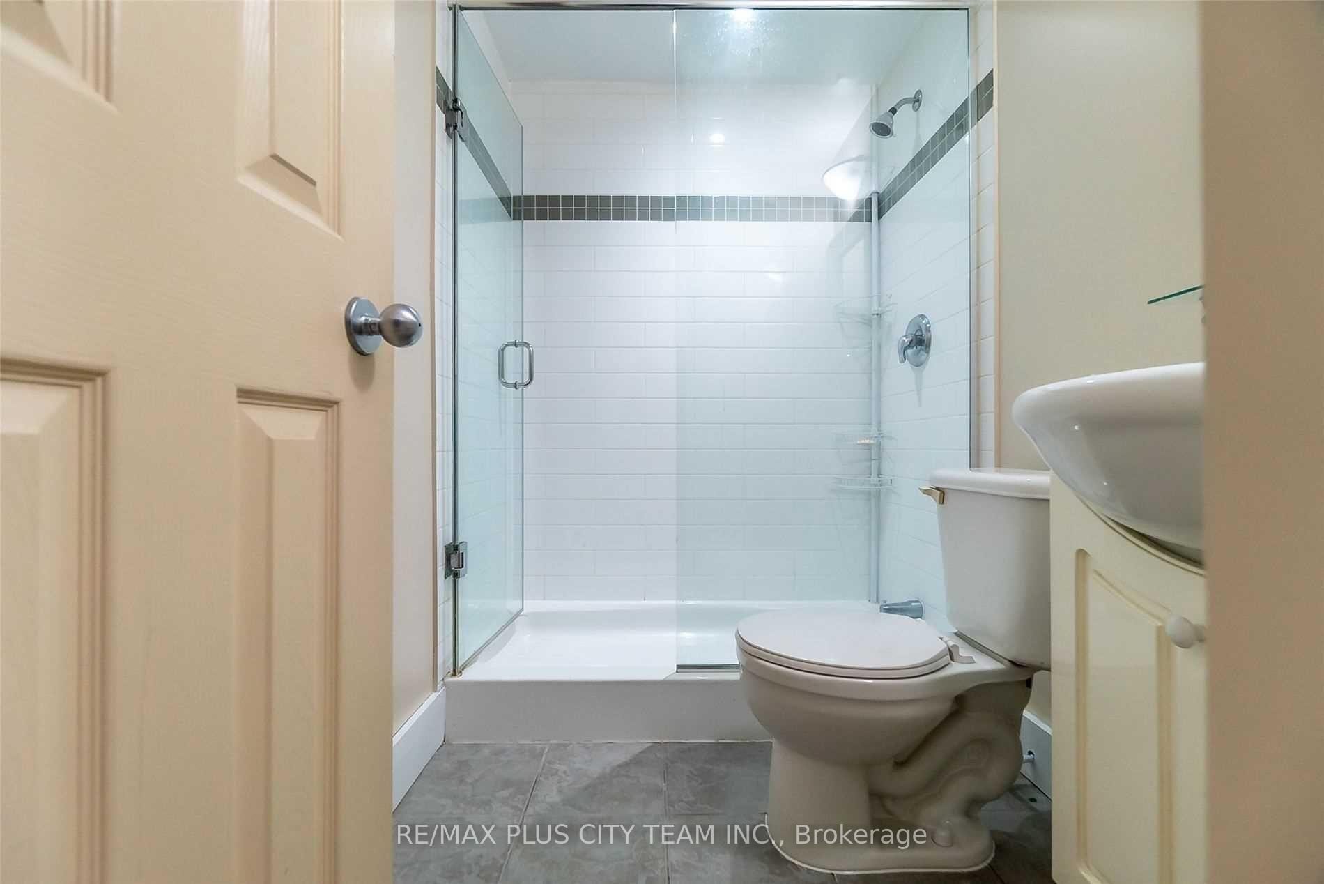Photo 13 of Unit 8, 291 St George Street, Toronto, The Annex — HOMEH