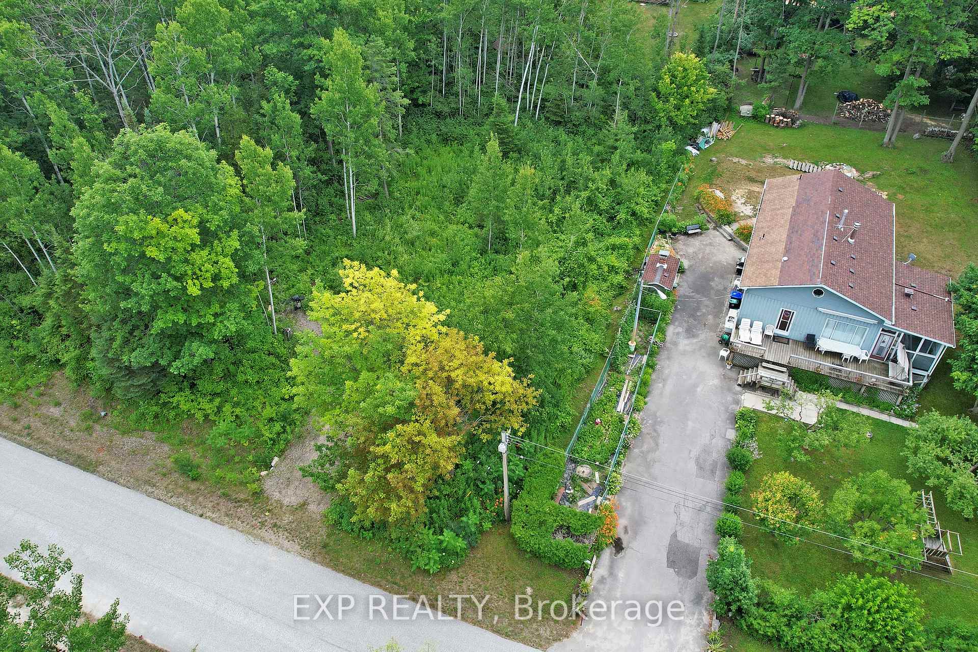Photo 16 of 19 Pansy Drive, Tiny, Rural Tiny — HOMEH