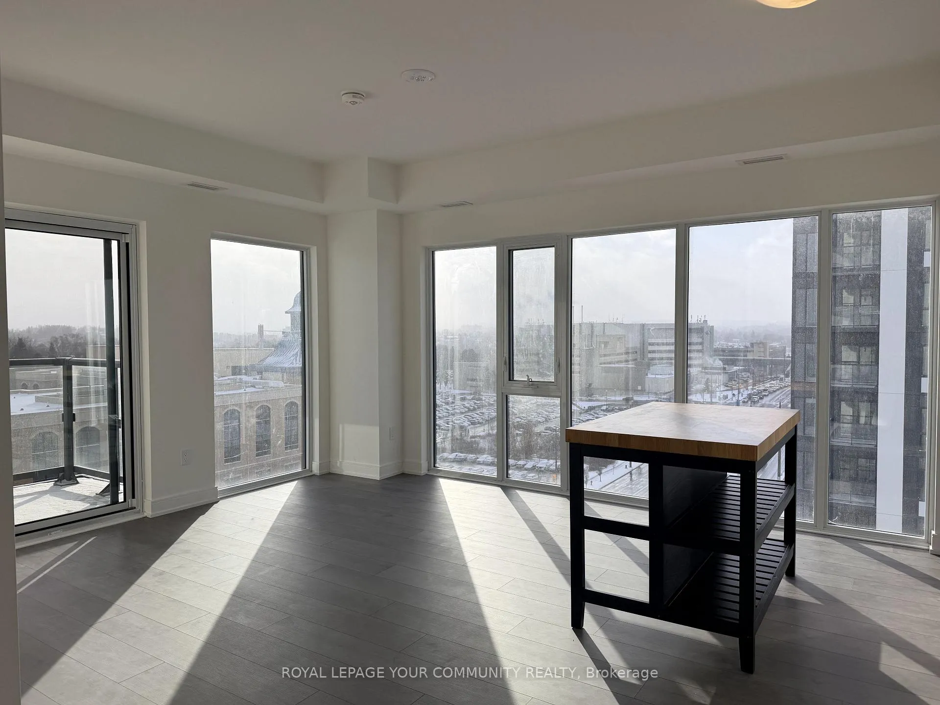 Front of Unit B908, 715 Davis Drive