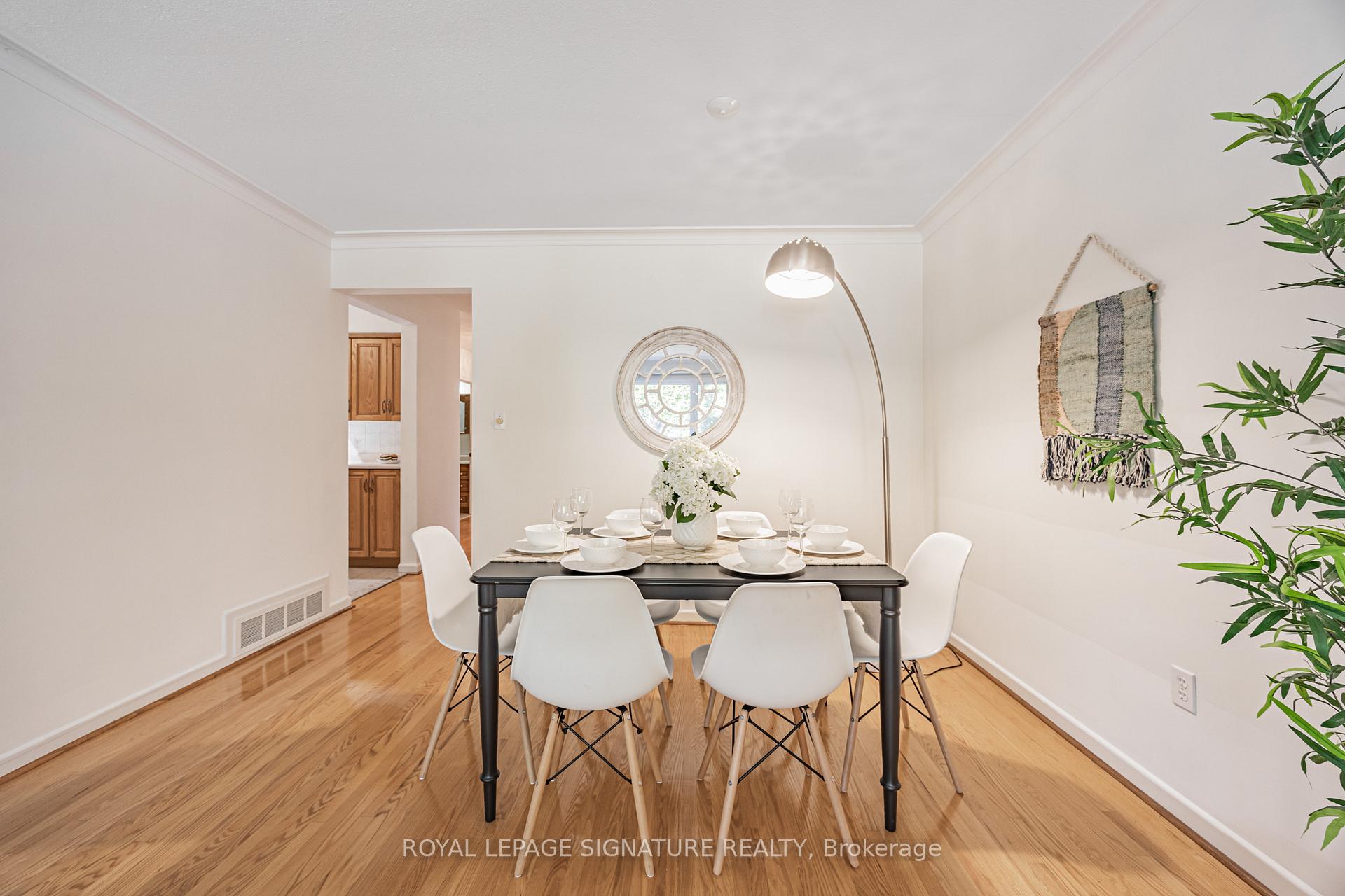 Photo 7 of 28 Sedgemount Drive, Scarborough, Woburn — HOMEH
