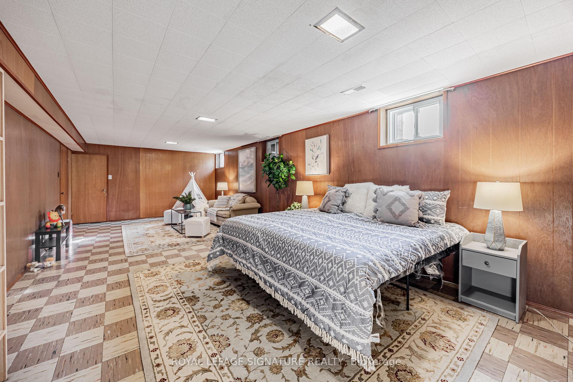 Photo 33 of 28 Sedgemount Drive, Scarborough, Woburn — HOMEH