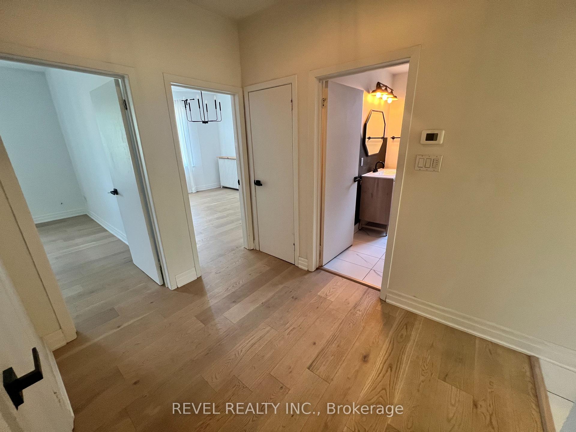 Photo 2 of Unit A (Upper), 761 Dundas Street, Toronto, Trinity-Bellwoods — HOMEH