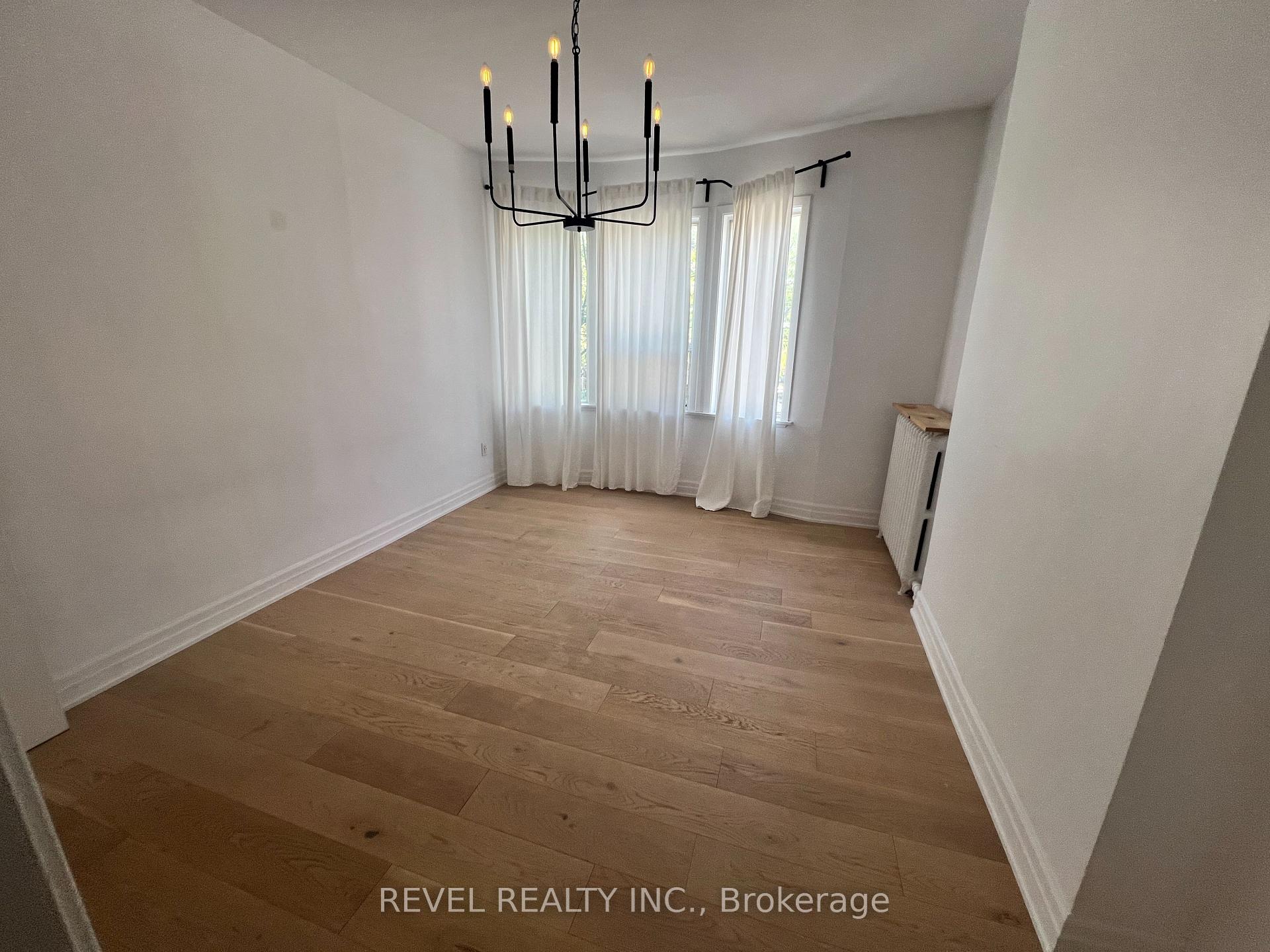Photo 4 of Unit A (Upper), 761 Dundas Street, Toronto, Trinity-Bellwoods — HOMEH