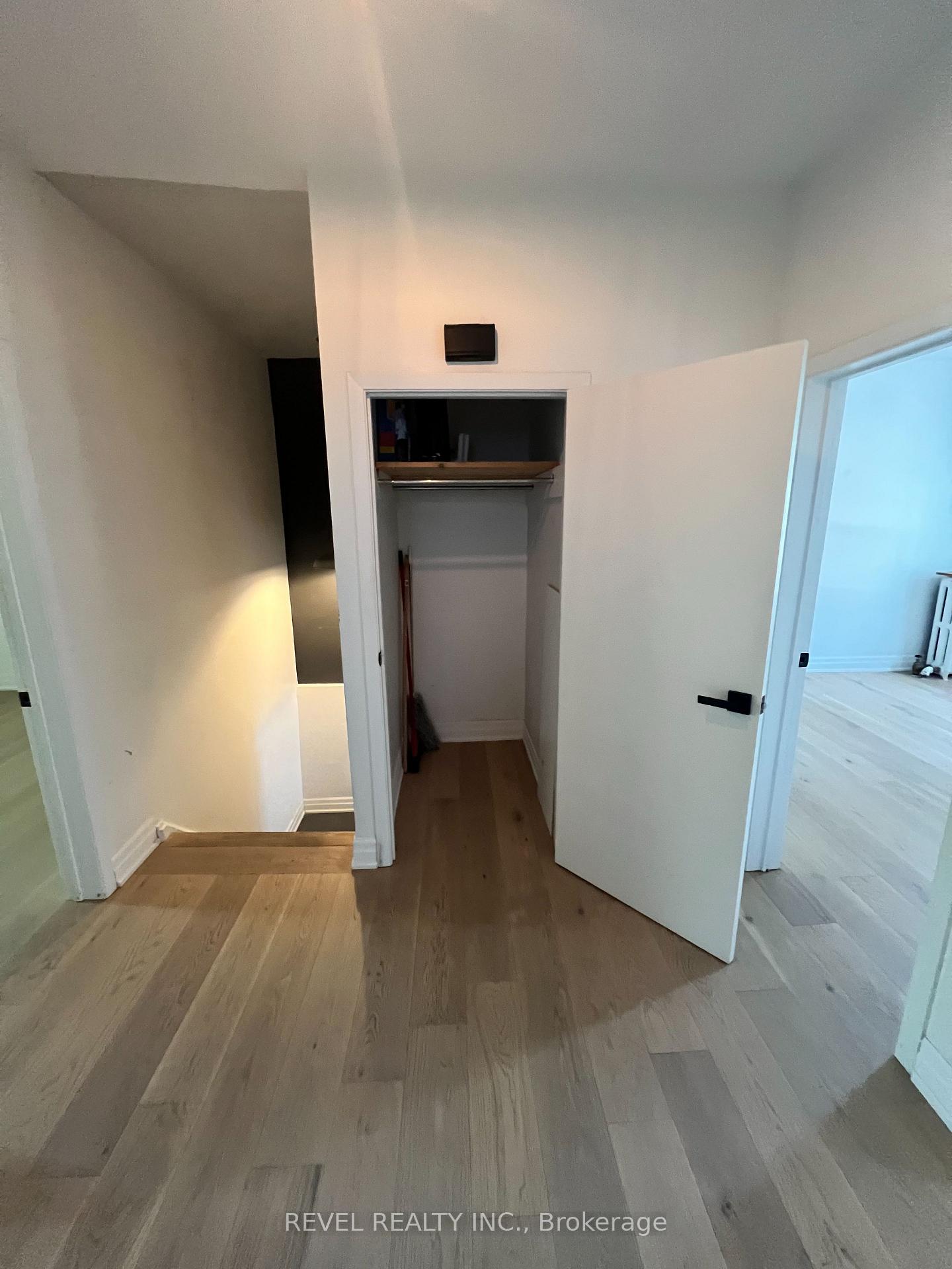 Photo 13 of Unit A (Upper), 761 Dundas Street, Toronto, Trinity-Bellwoods — HOMEH