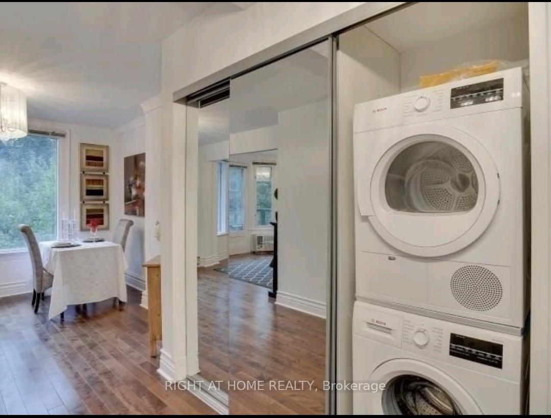 Photo 3 of Unit Unit #2, 34 Macpherson Avenue, Toronto, The Annex — HOMEH