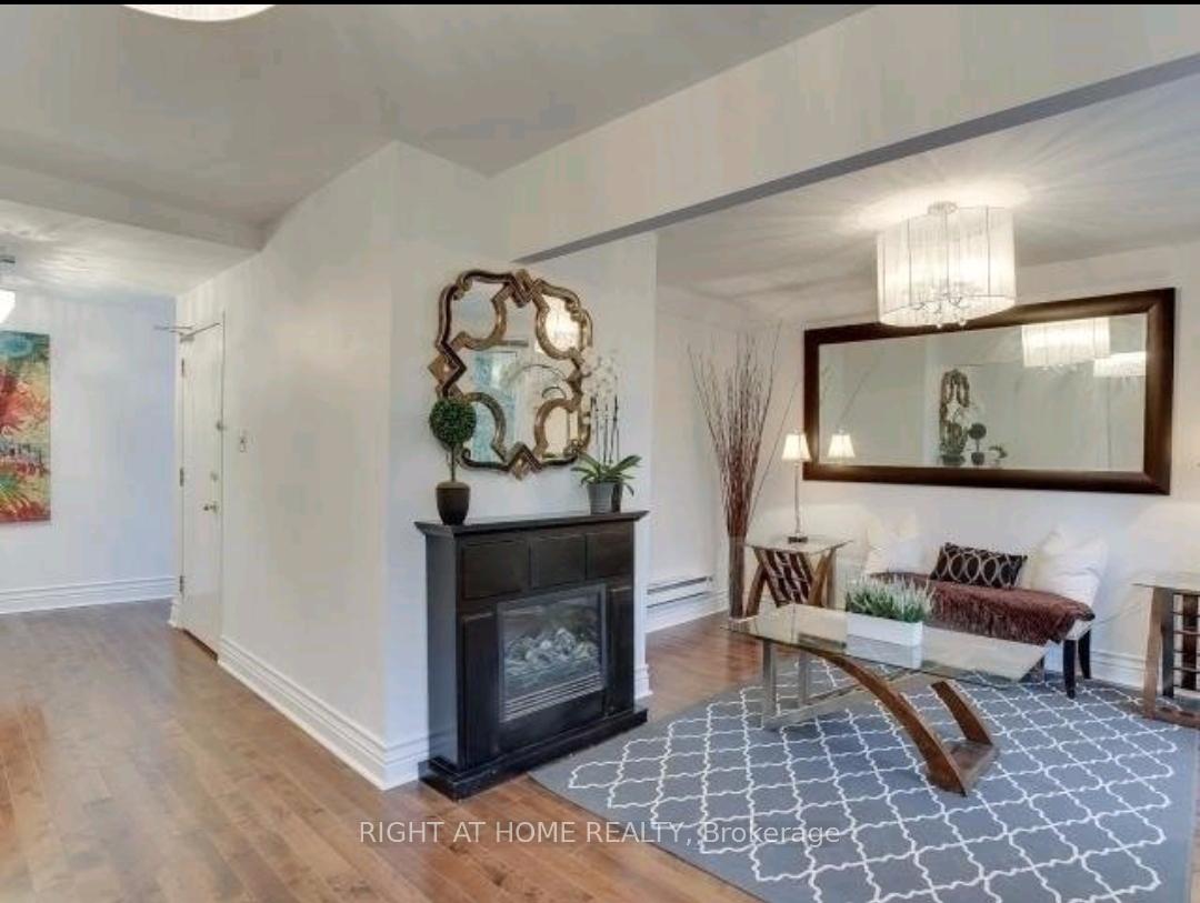 Photo 4 of Unit Unit #2, 34 Macpherson Avenue, Toronto, The Annex — HOMEH