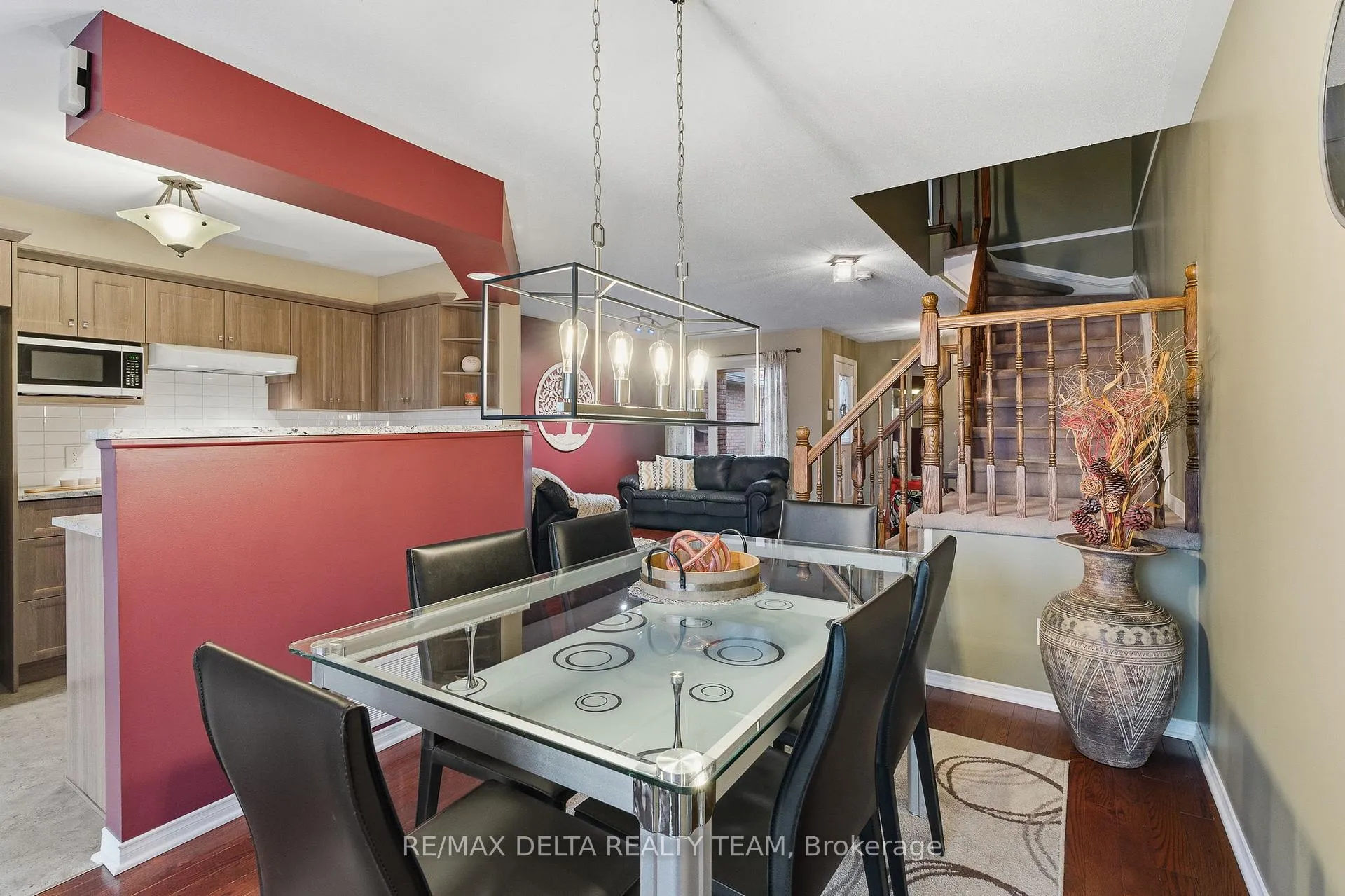 Photo 9 of 775 Nesting Way, Ottawa, Fallingbrook/Gardenway South — HOMEH
