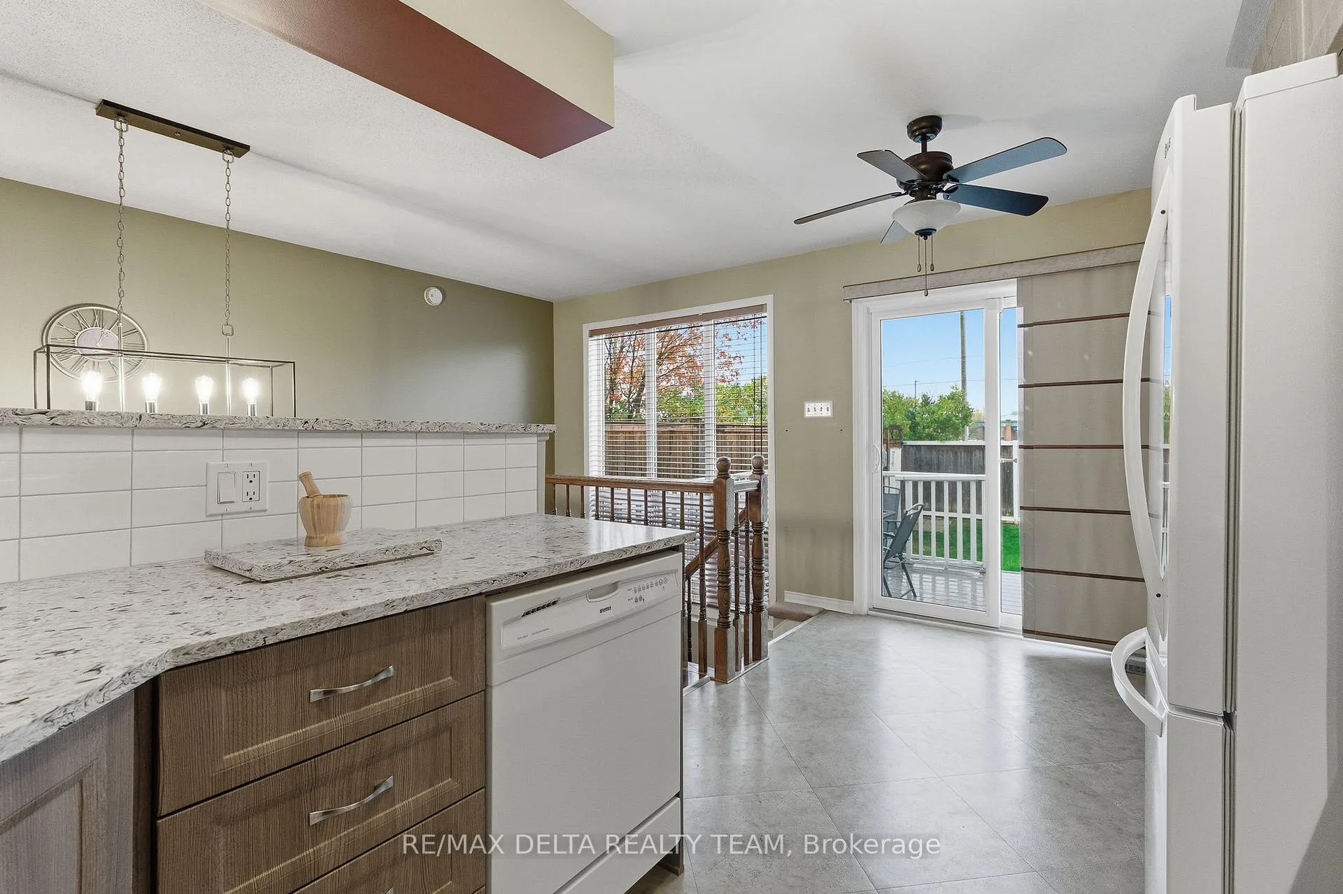 Photo 14 of 775 Nesting Way, Ottawa, Fallingbrook/Gardenway South — HOMEH
