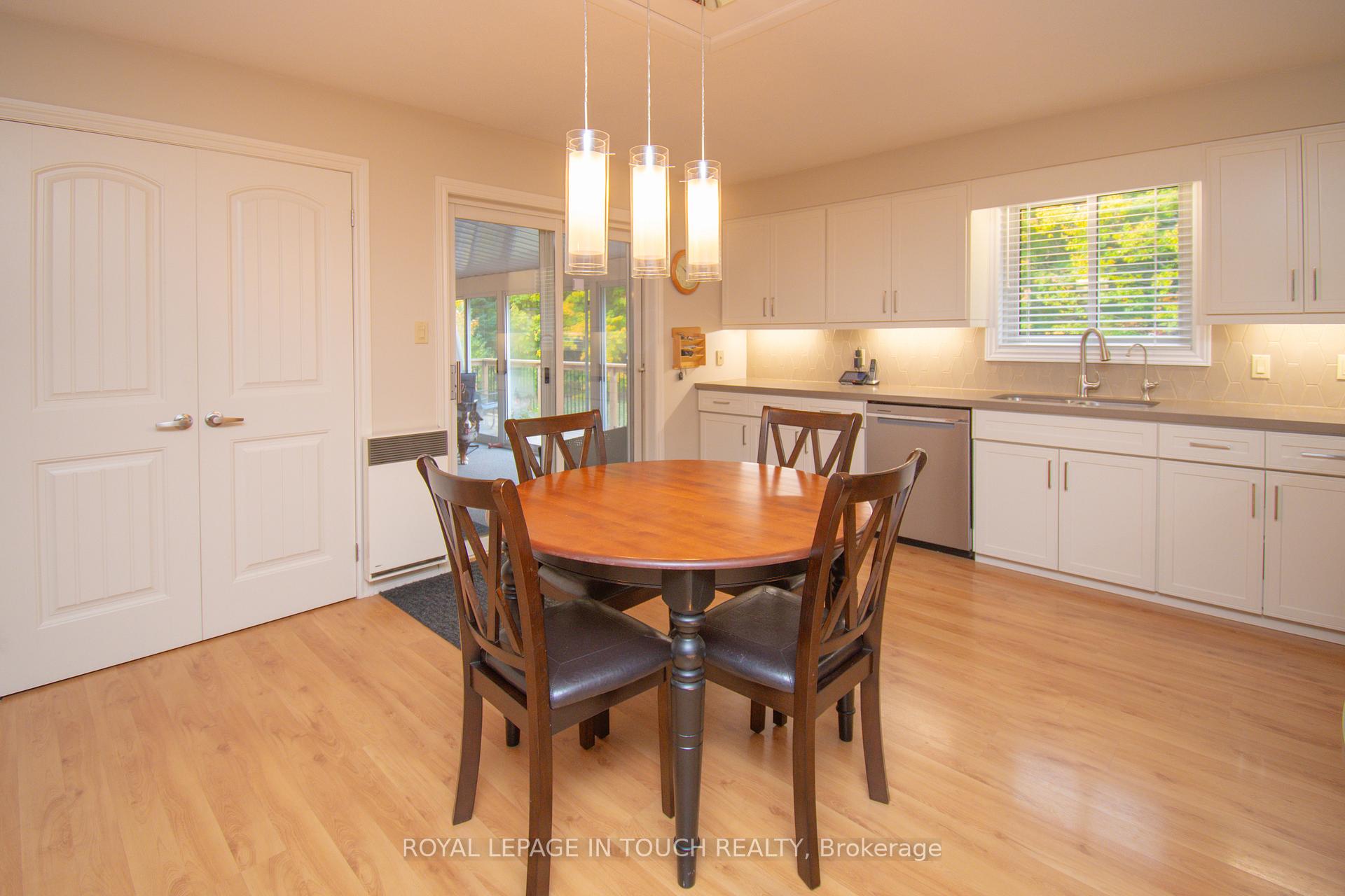 Photo 22 of 446 Con 11 east Road, Tiny, Rural Tiny — HOMEH