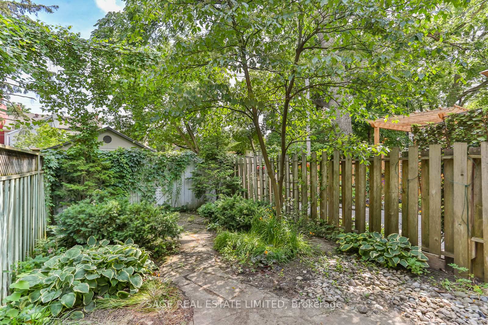 Photo 12 of 53 Alcorn Avenue, Toronto, Yonge-St. Clair — HOMEH