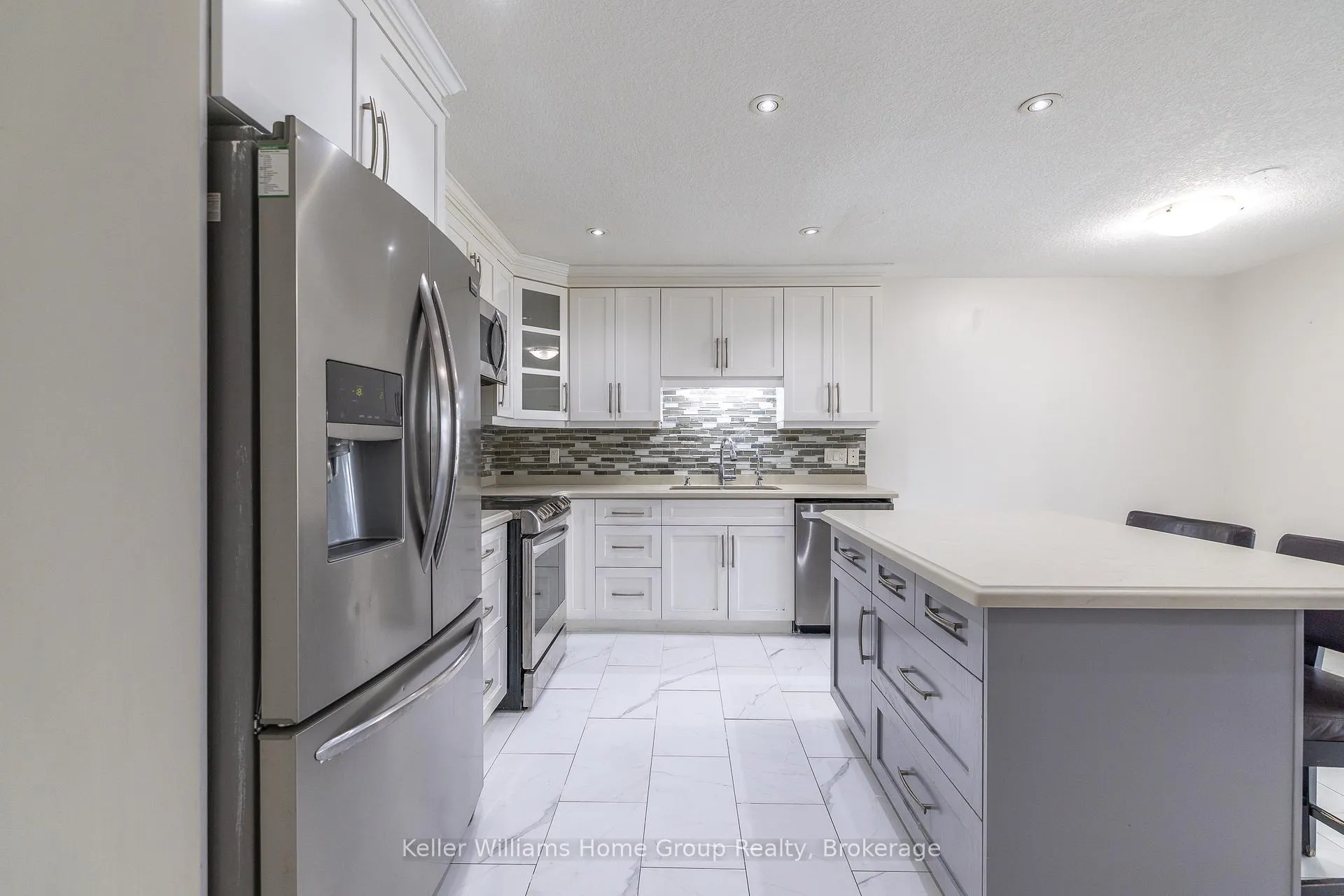 Photo 7 of 36 Clough Cres, Guelph, Pineridge/Westminster Woods — HOMEH