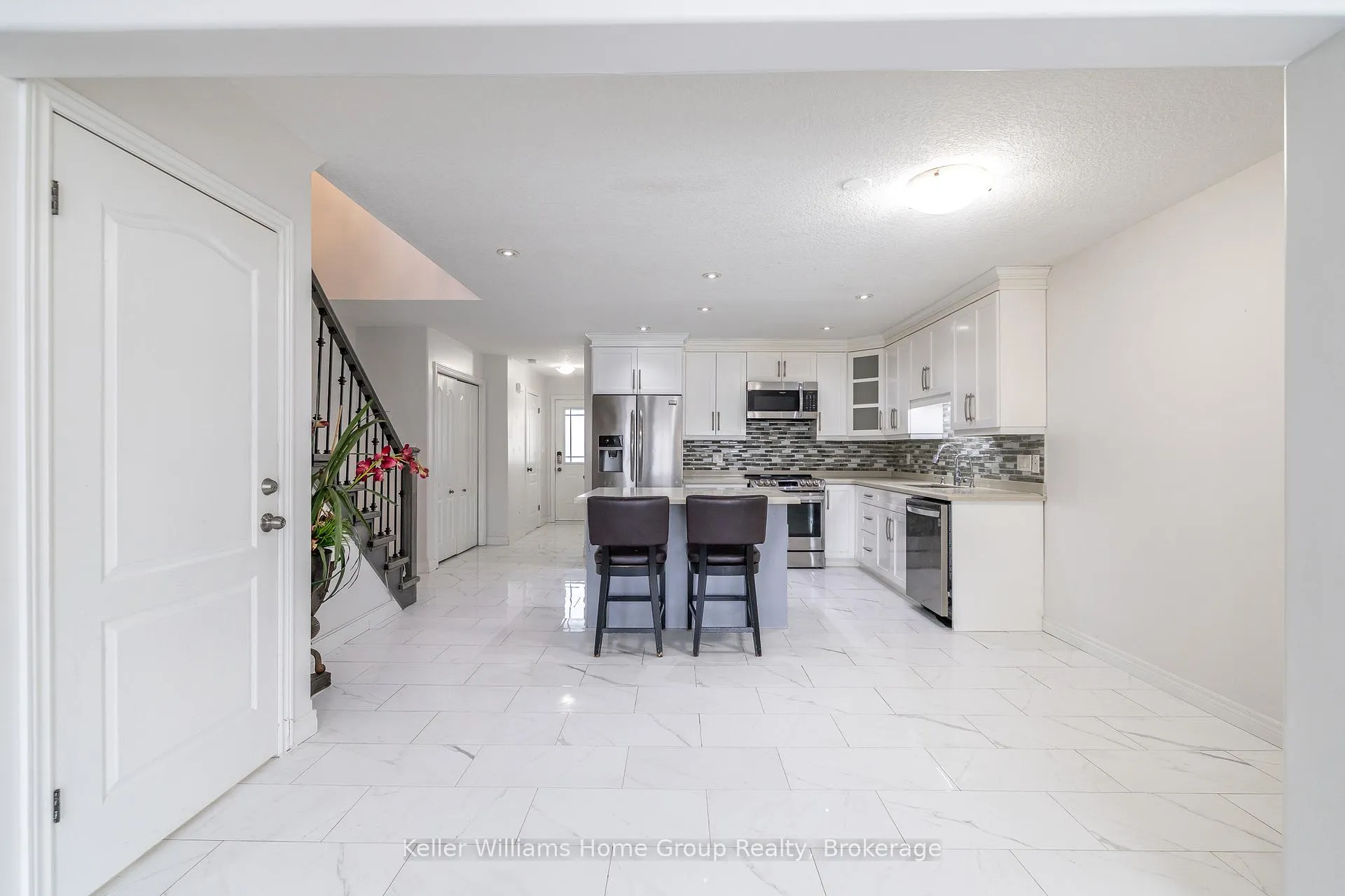 Photo 9 of 36 Clough Cres, Guelph, Pineridge/Westminster Woods — HOMEH