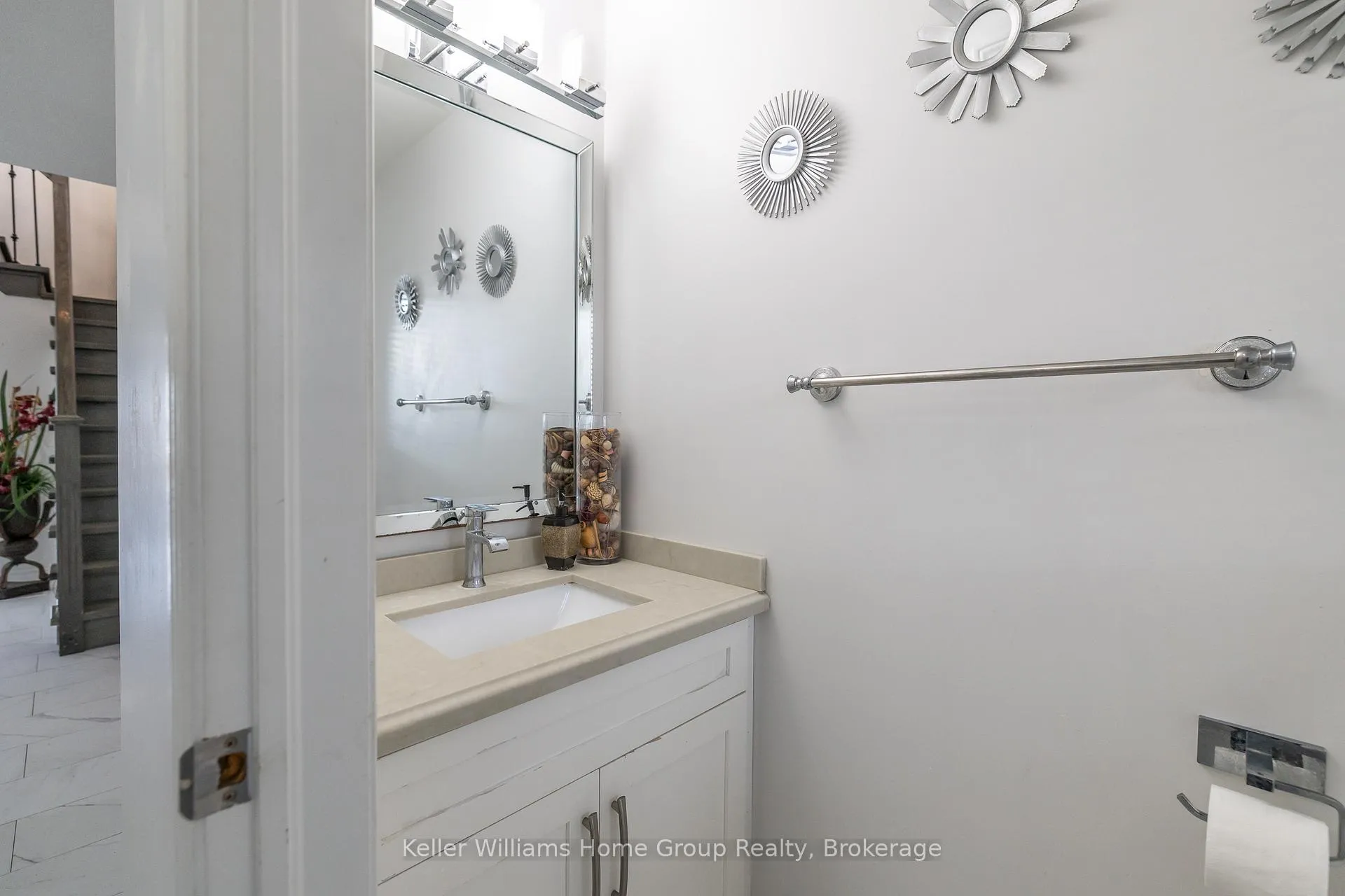 Photo 23 of 36 Clough Cres, Guelph, Pineridge/Westminster Woods — HOMEH