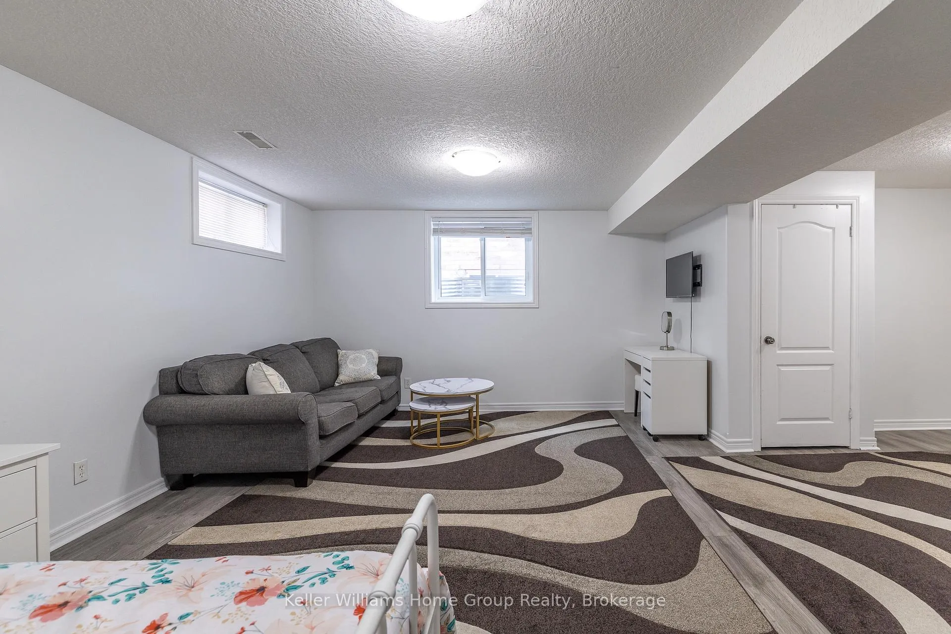 Photo 28 of 36 Clough Cres, Guelph, Pineridge/Westminster Woods — HOMEH