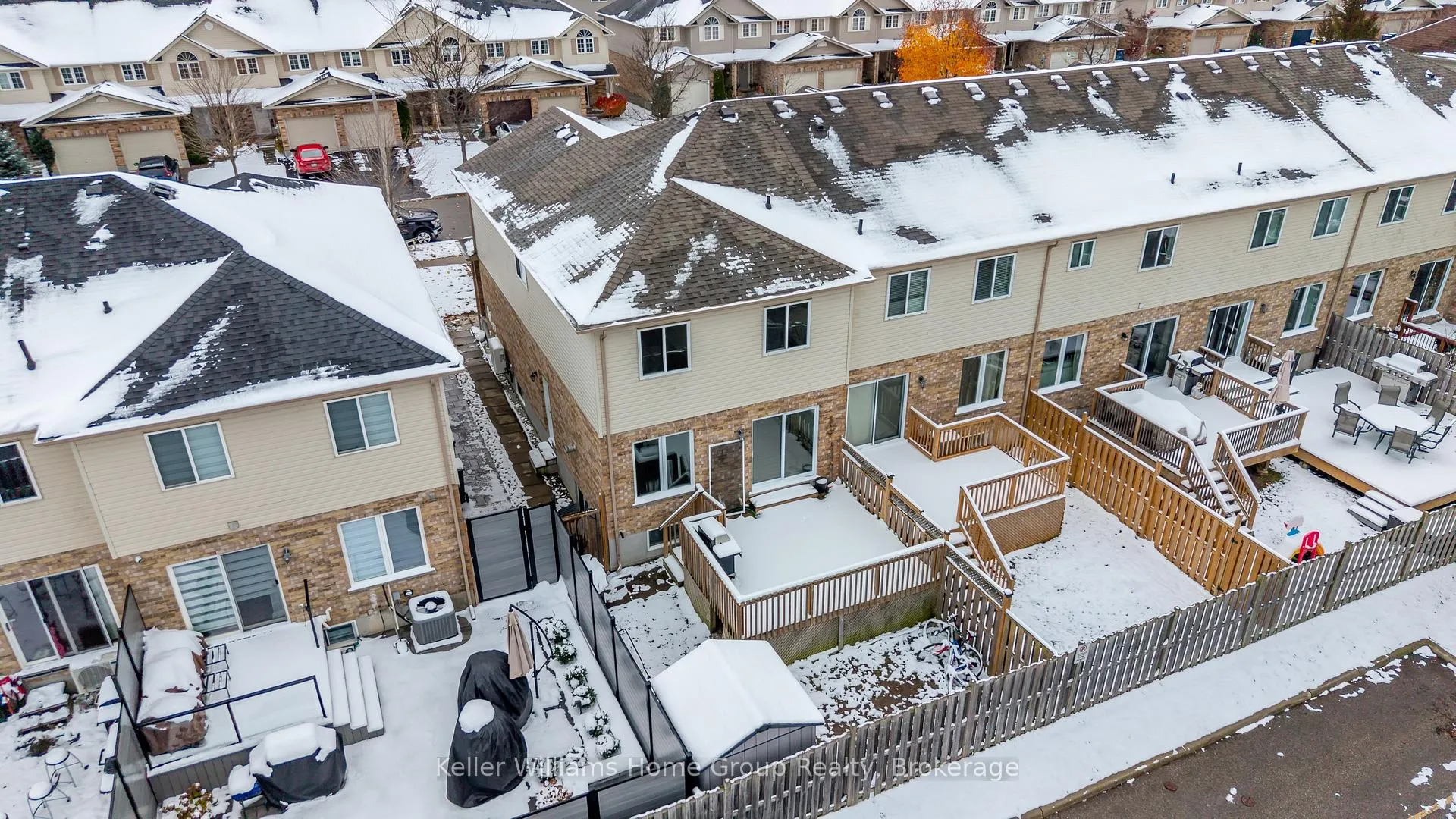 Photo 35 of 36 Clough Cres, Guelph, Pineridge/Westminster Woods — HOMEH