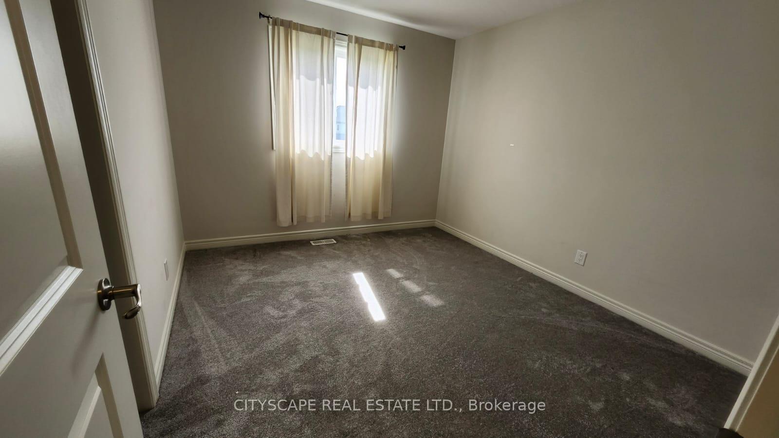 Photo 31 of 47 Bowman Crescent, Thorold, Hurricane/Merrittville — HOMEH
