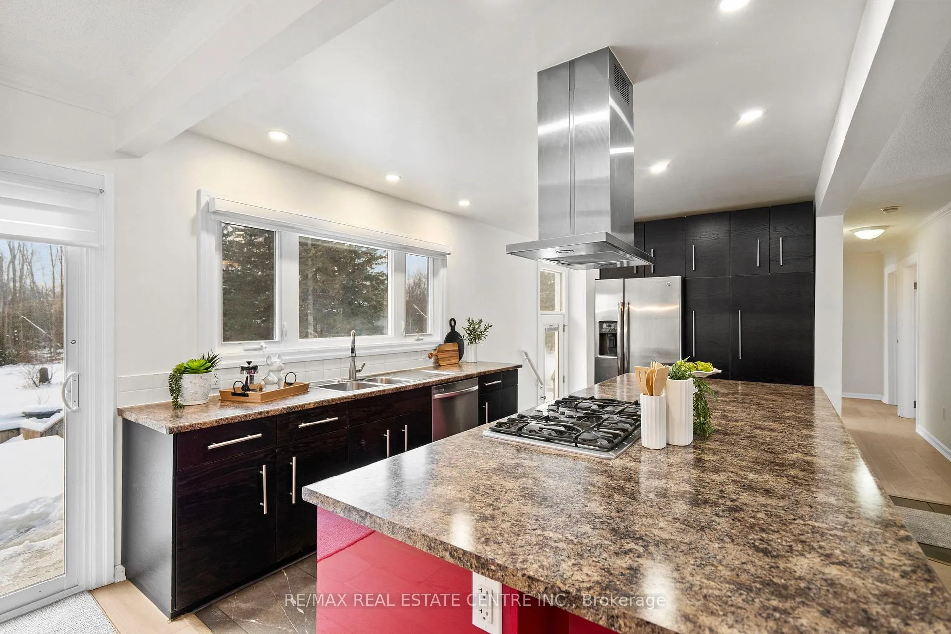 Photo 6 of 10534 First Nassagaweya Line, Milton, Rural Milton West — HOMEH