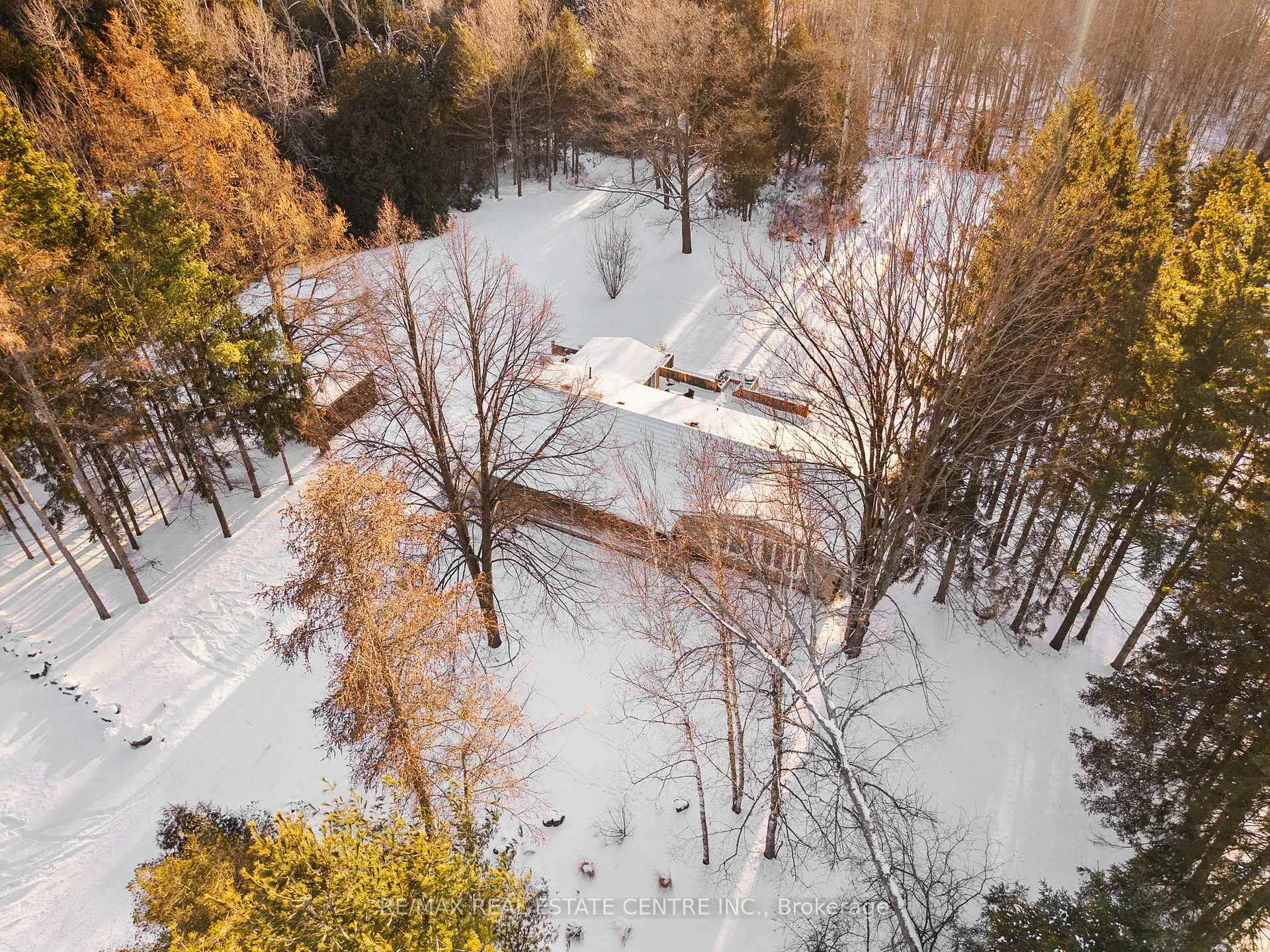 Photo 47 of 10534 First Nassagaweya Line, Milton, Rural Milton West — HOMEH
