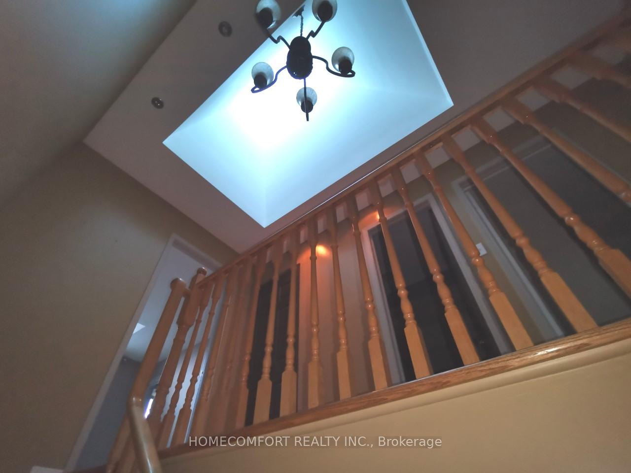 Photo 4 of 10 Guillet Street, Toronto, O'Connor-Parkview — HOMEH