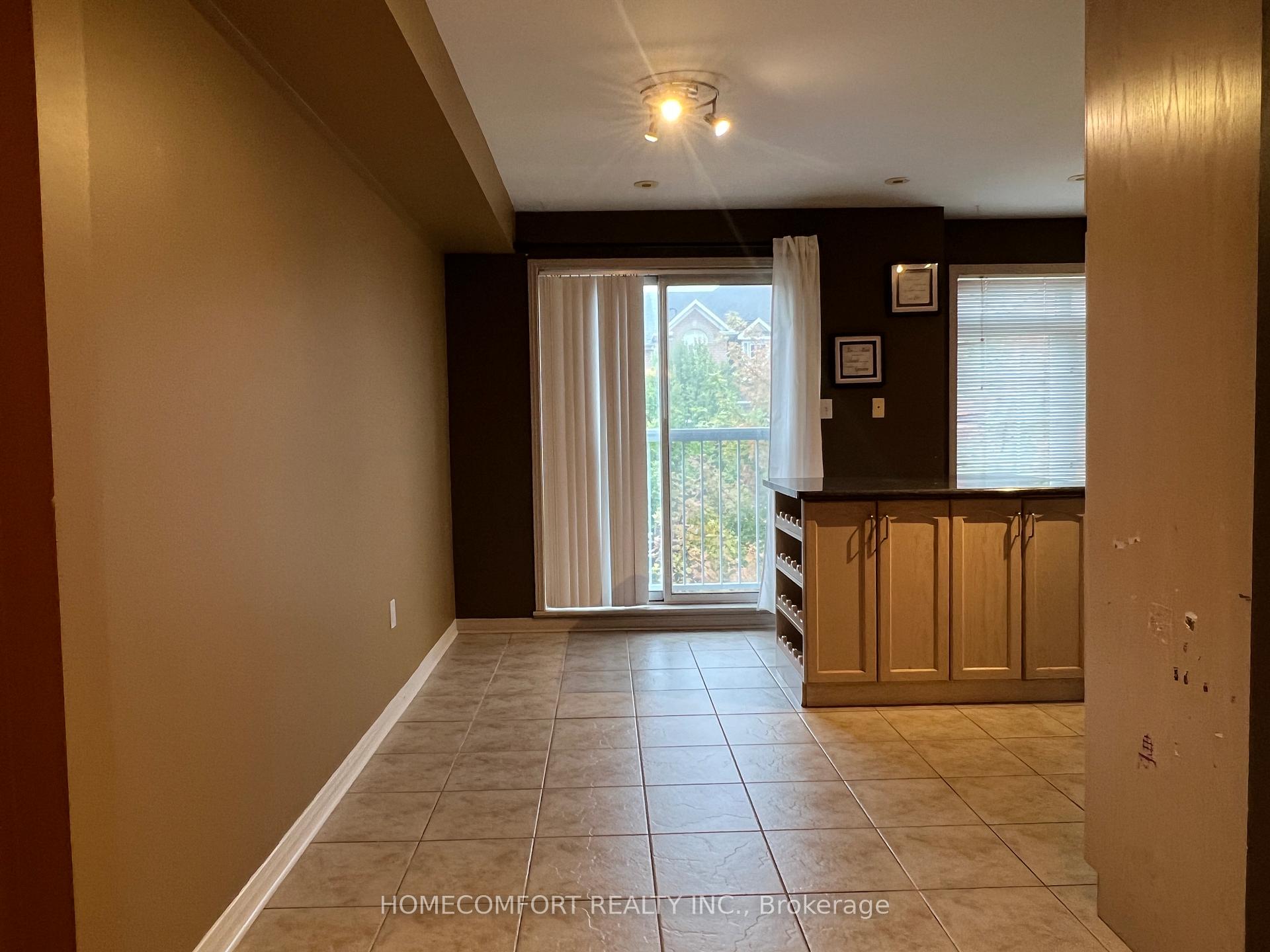 Photo 8 of 10 Guillet Street, Toronto, O'Connor-Parkview — HOMEH