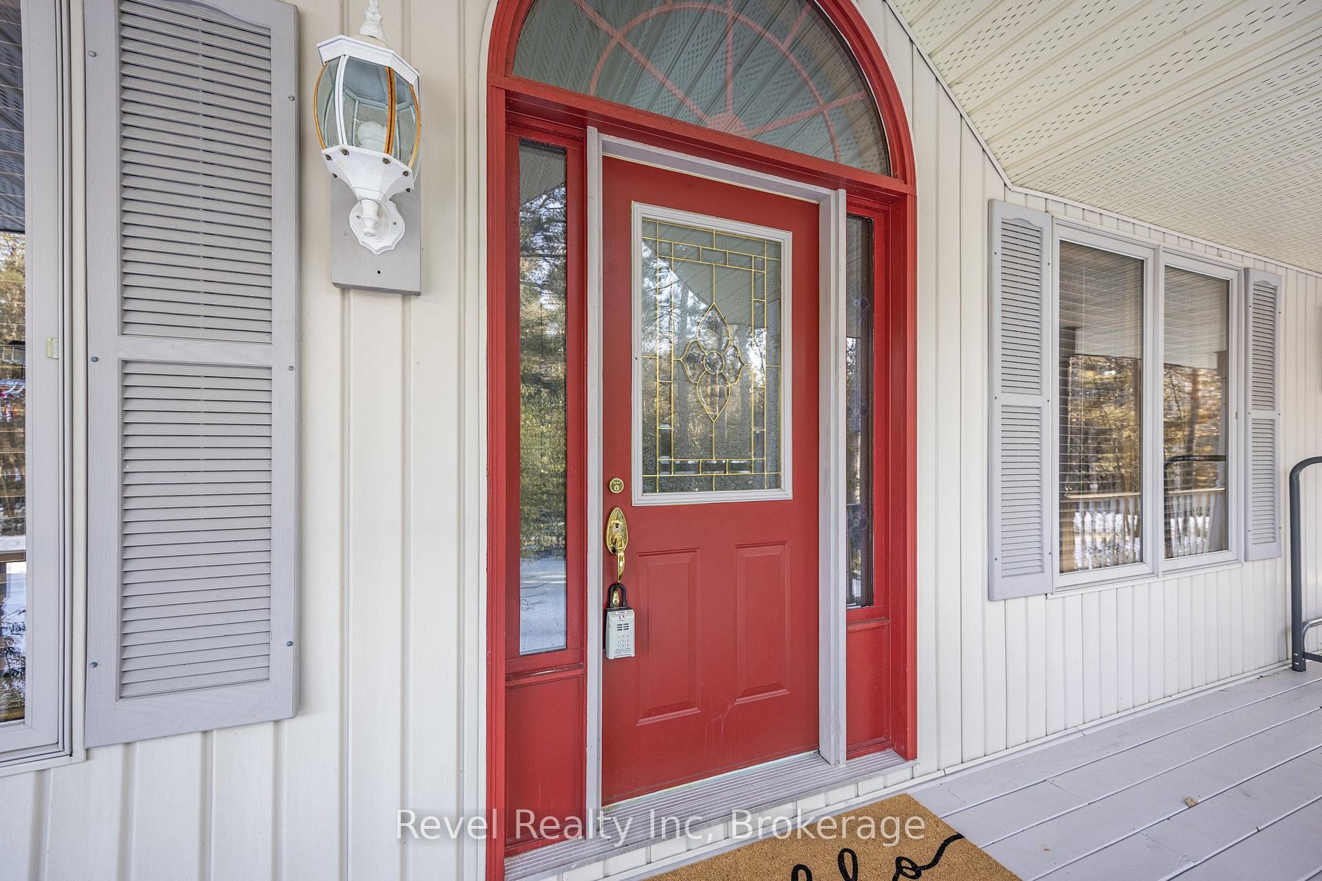 Photo 3 of 619 Pennorth Drive, Tiny, Rural Tiny — HOMEH