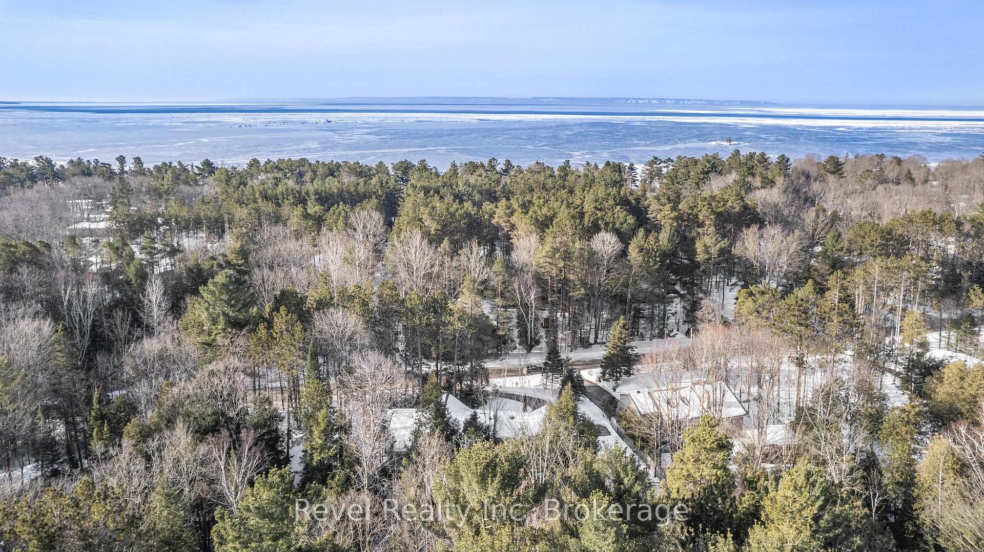 Photo 26 of 619 Pennorth Drive, Tiny, Rural Tiny — HOMEH