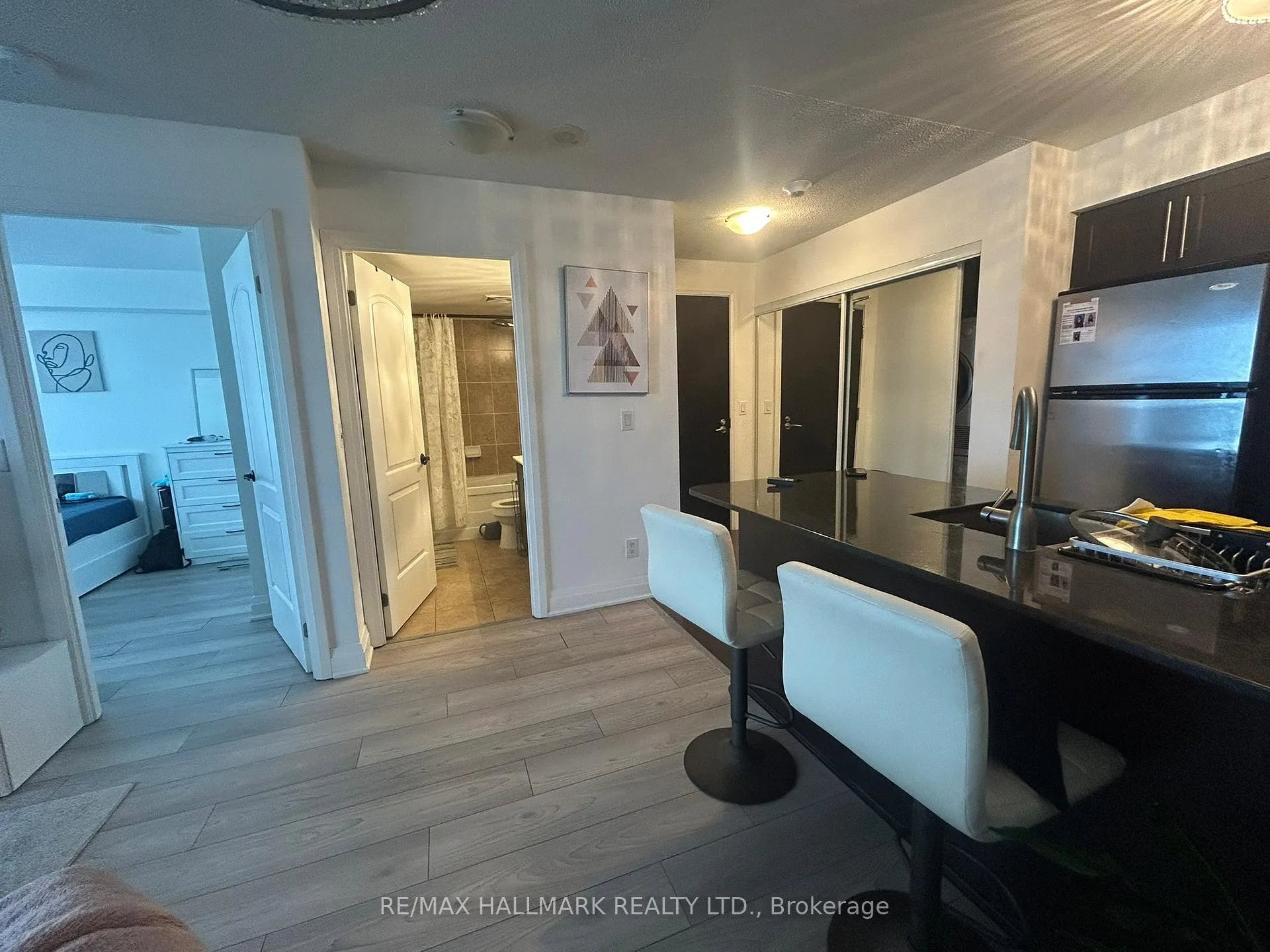 Photo 7 of Unit 1001, 30 North Park Road, Vaughan, Beverley Glen — HOMEH