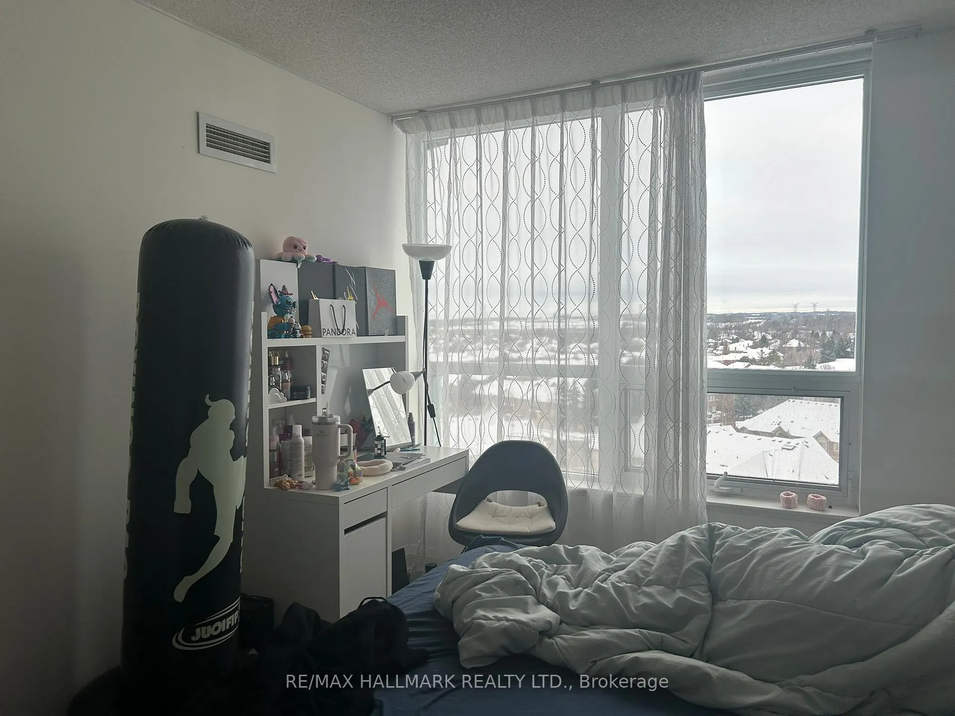 Photo 8 of Unit 1001, 30 North Park Road, Vaughan, Beverley Glen — HOMEH