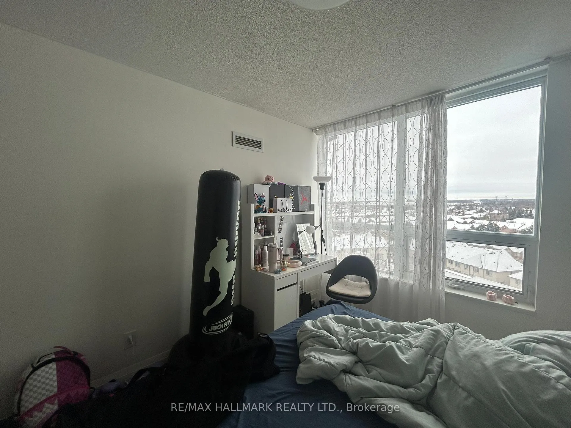 Photo 10 of Unit 1001, 30 North Park Road, Vaughan, Beverley Glen — HOMEH