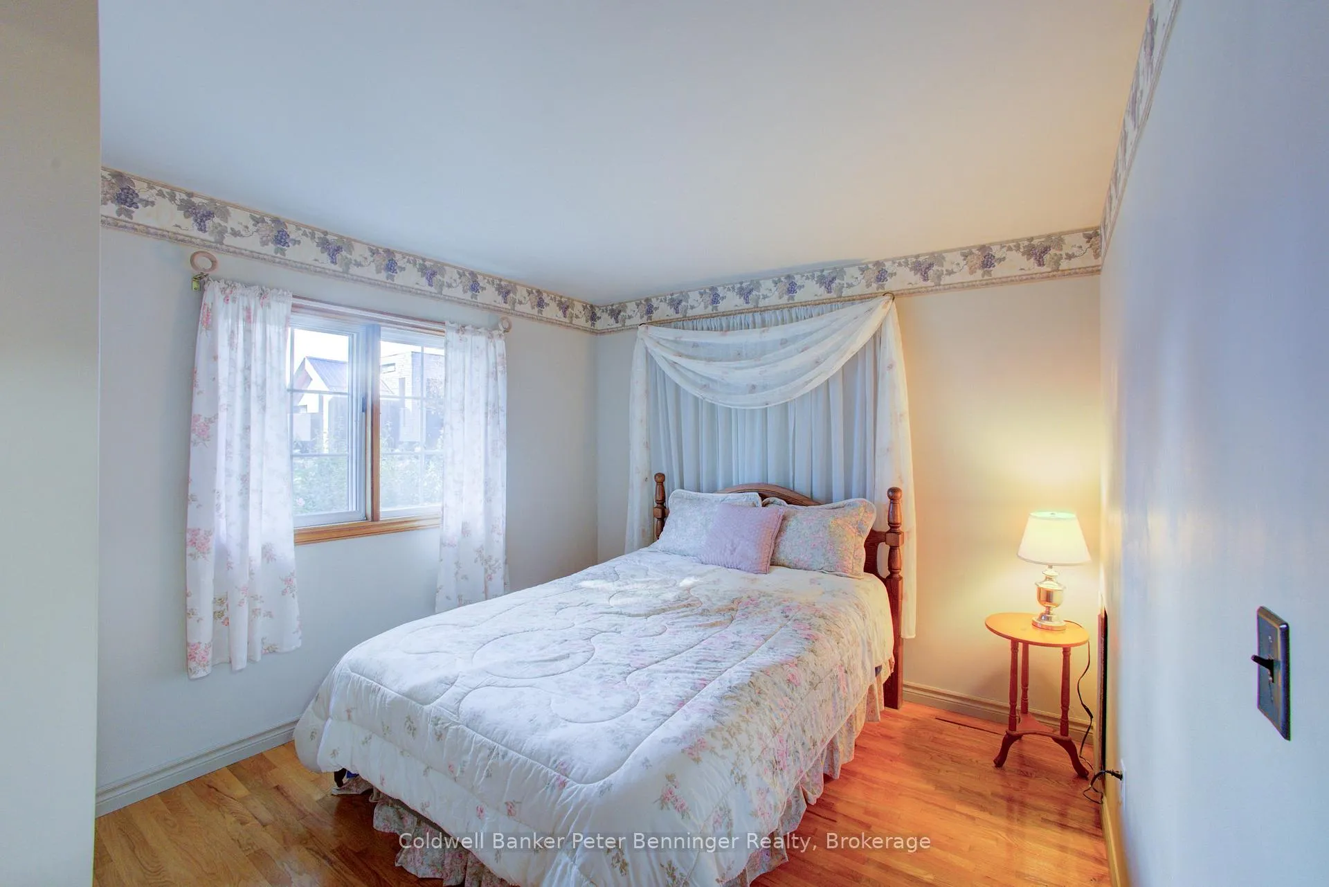 Photo 17 of 22 John Street, Arran-Elderslie — HOMEH
