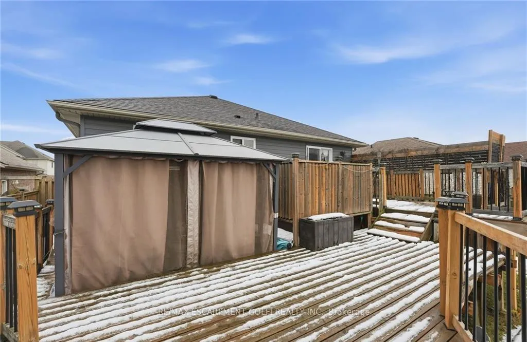 Photo 35 of 8409 Greenfield Crescent, Niagara Falls, Forestview — HOMEH