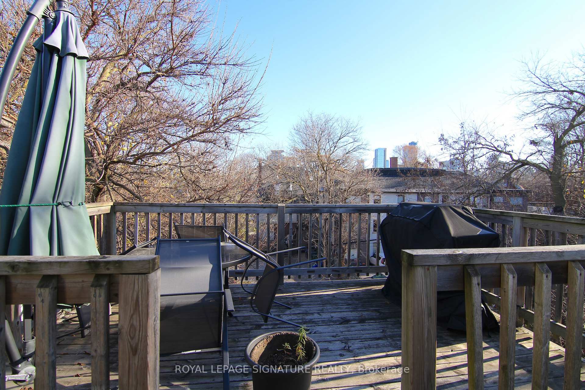 Photo 9 of Unit 3, 153 Walmer Road, Toronto, The Annex — HOMEH
