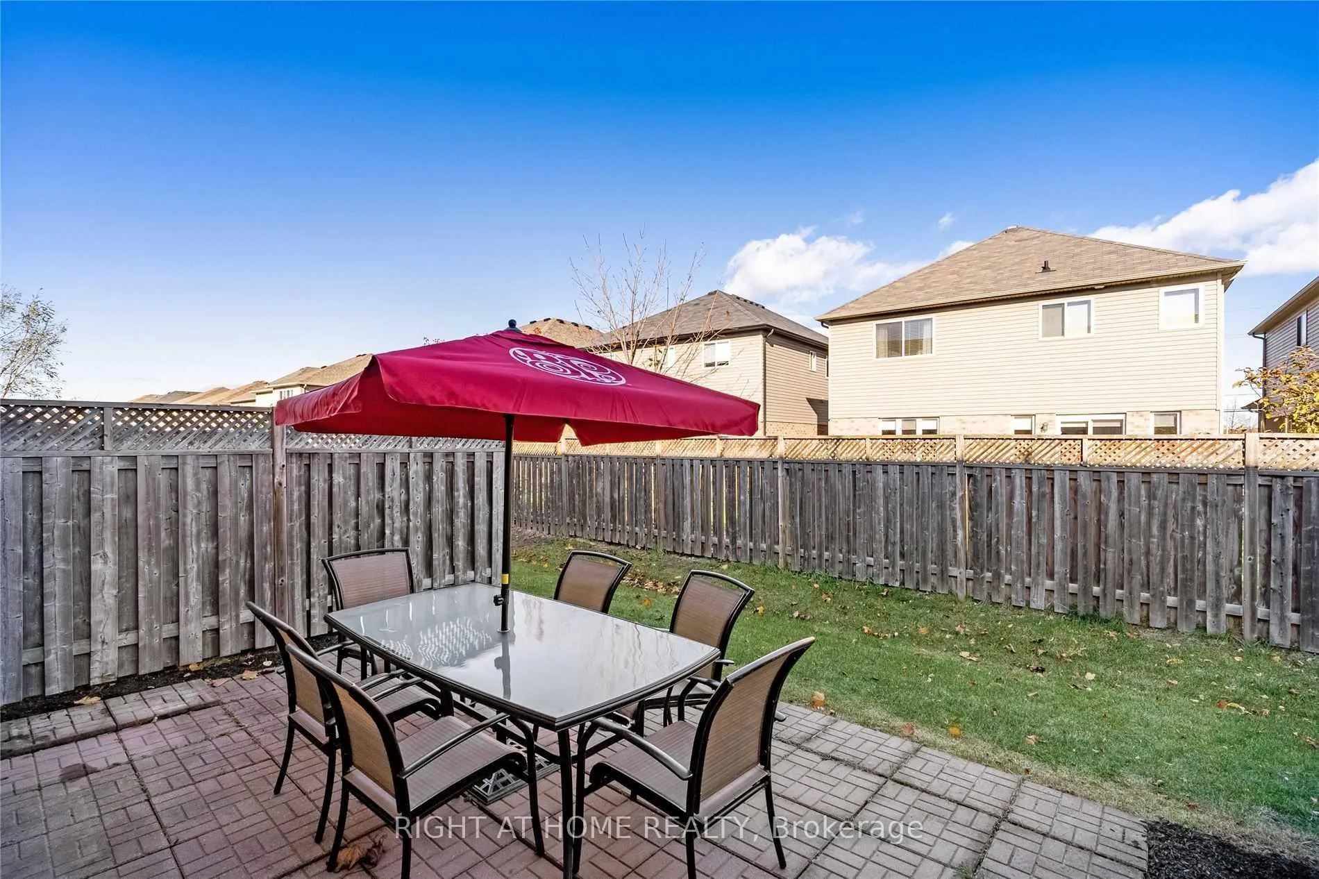 Photo 29 of 88 Marina Point Crescent, Hamilton, Winona Park — HOMEH