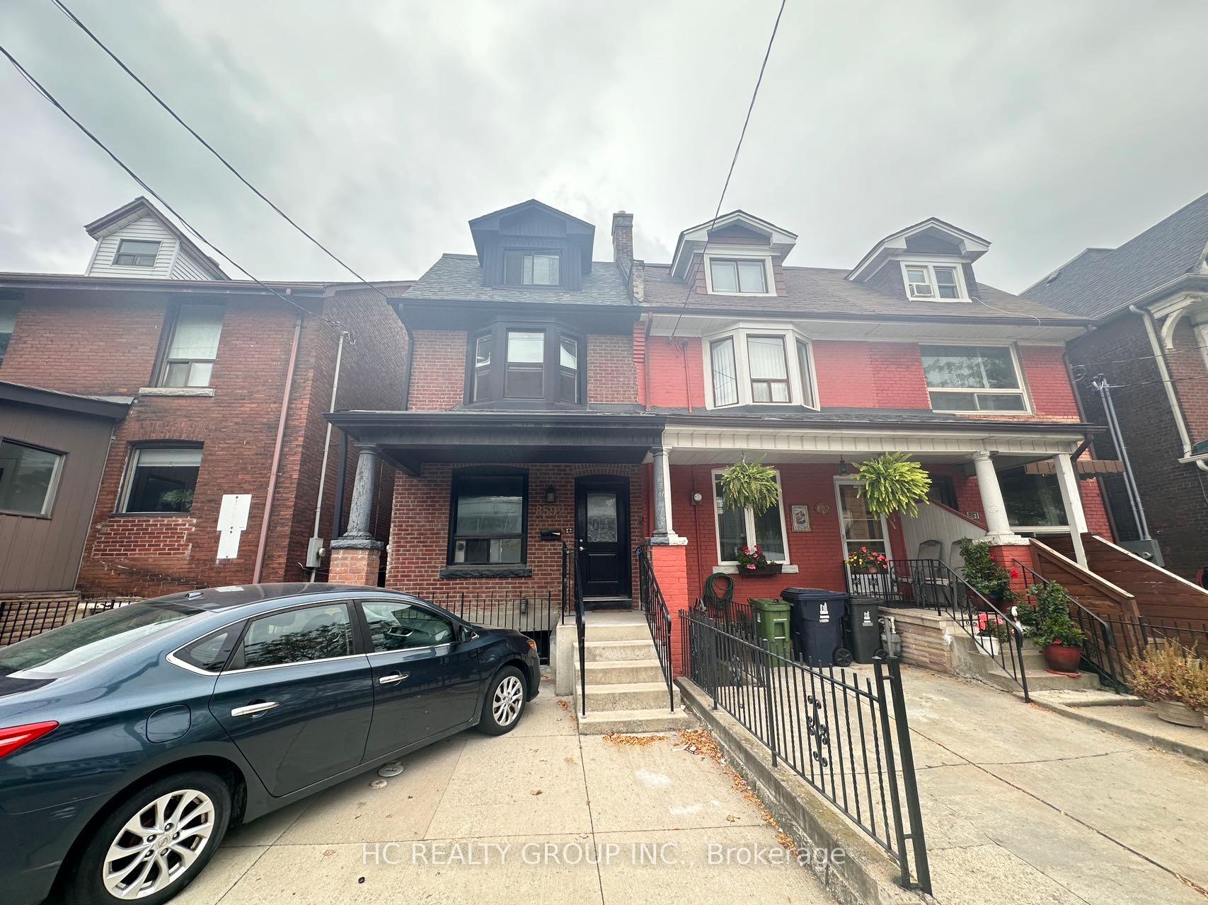 Front of Unit Bsmt, 859 1/2 Bathurst Street