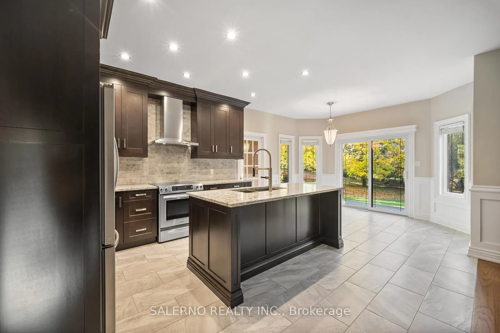 Photo 21 of 19 Havencrest Drive, Caledon, Palgrave — HOMEH