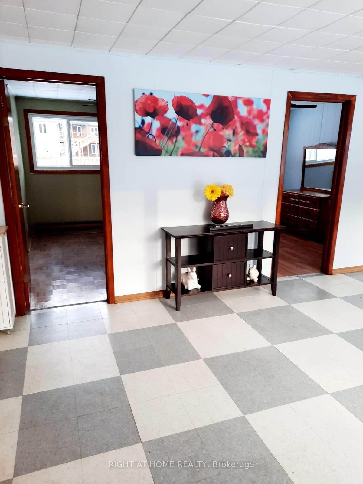 Photo 14 of 15 Fredrick Avenue, Tiny, Rural Tiny — HOMEH