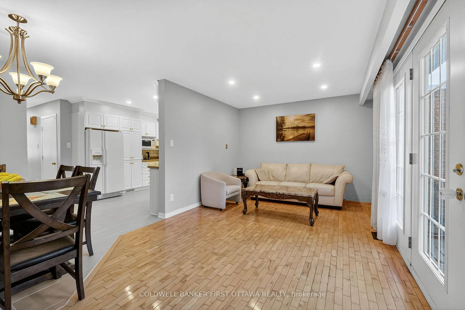Photo 13 of 6 Pennington Lane, Ottawa, Blackburn Hamlet — HOMEH