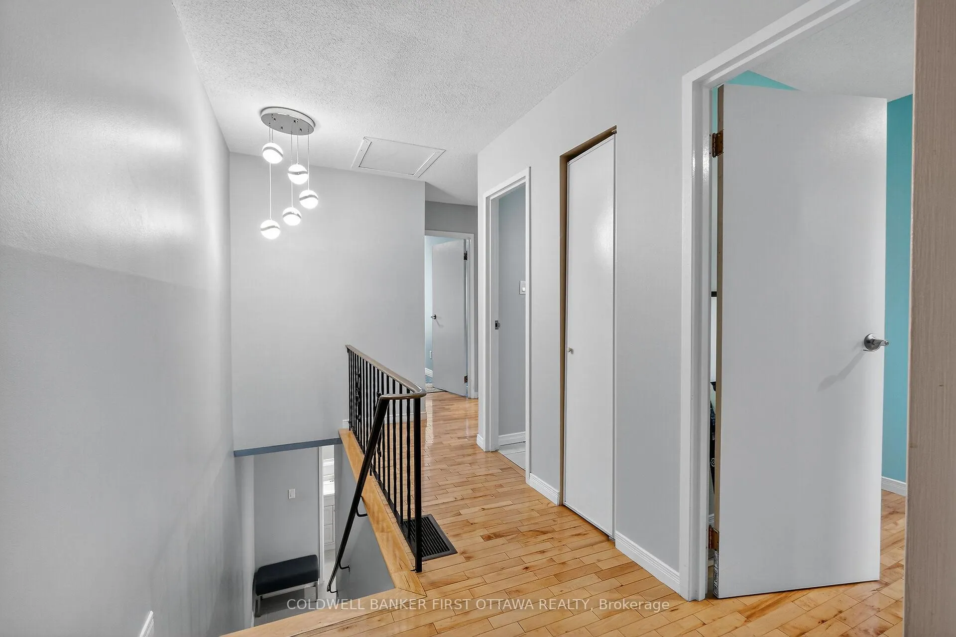 Photo 16 of 6 Pennington Lane, Ottawa, Blackburn Hamlet — HOMEH