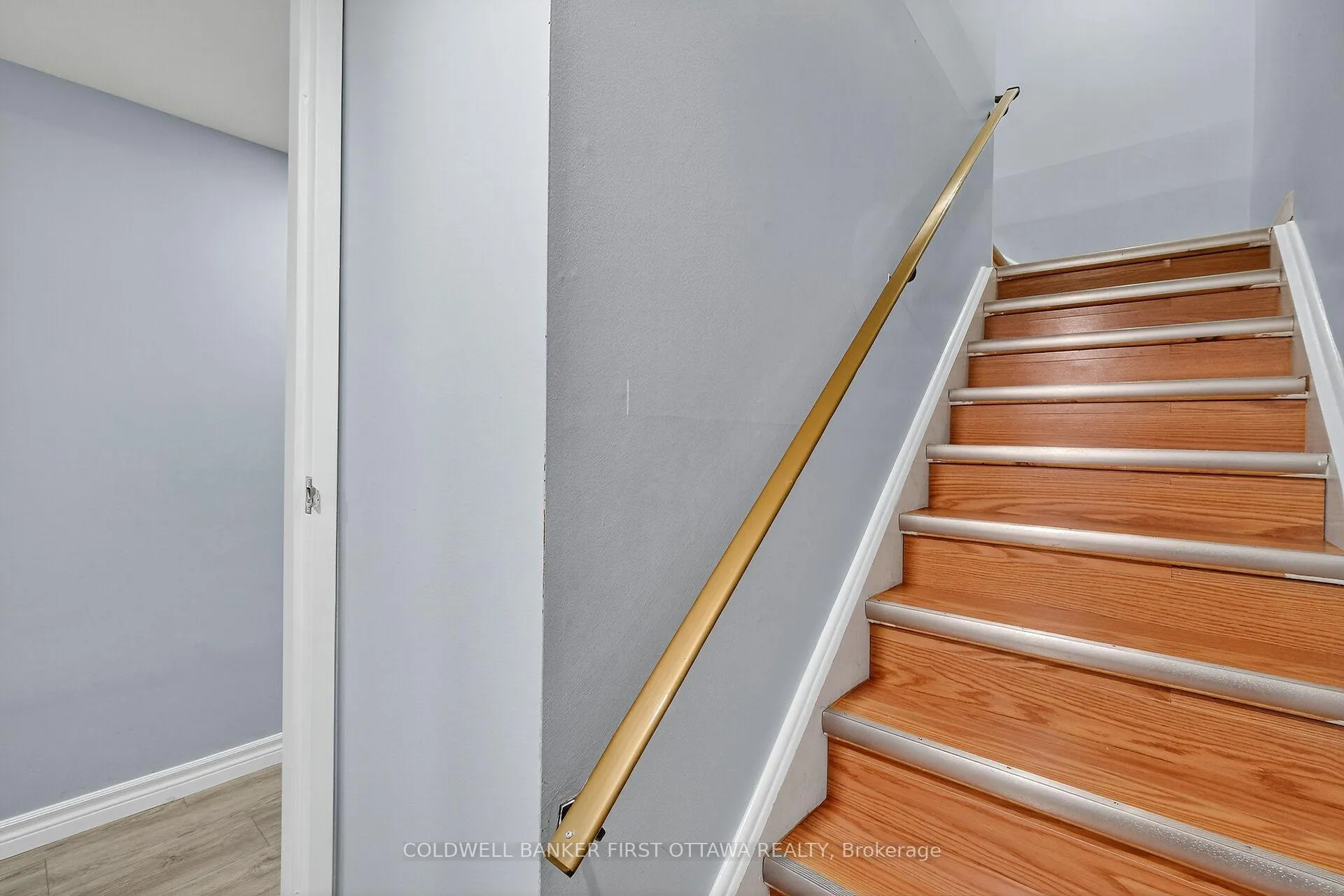 Photo 27 of 6 Pennington Lane, Ottawa, Blackburn Hamlet — HOMEH