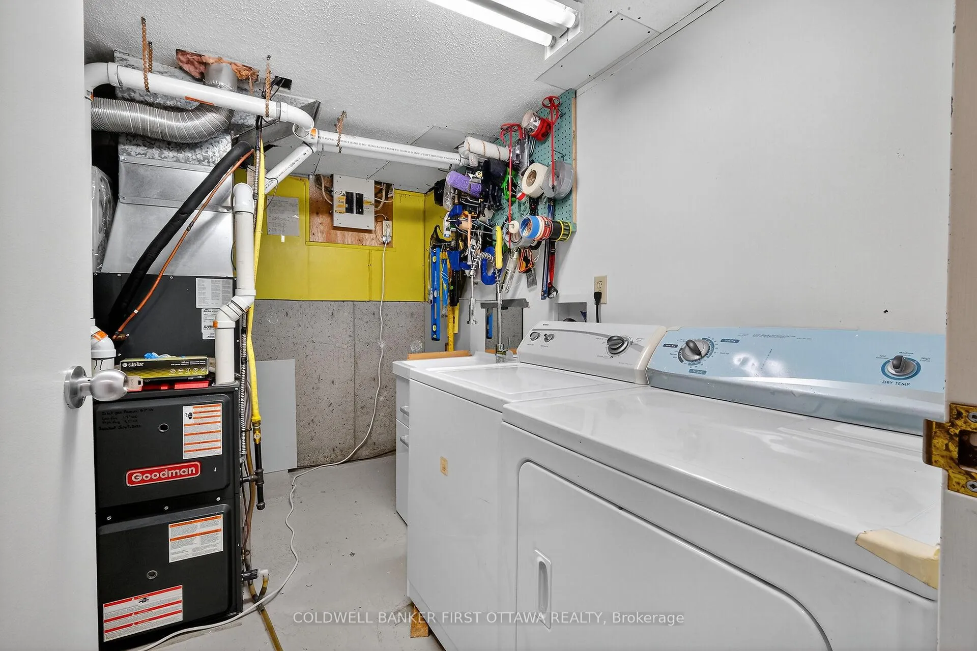 Photo 30 of 6 Pennington Lane, Ottawa, Blackburn Hamlet — HOMEH