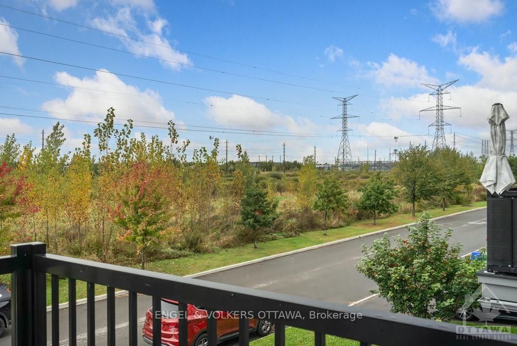 Photo 30 of 647 Trigoria Crescent, Ottawa, Avalon West — HOMEH