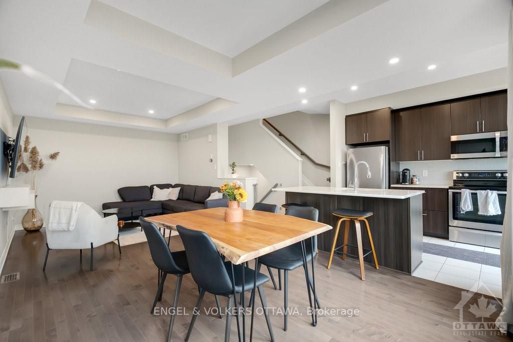 Photo 23 of 647 Trigoria Crescent, Ottawa, Avalon West — HOMEH