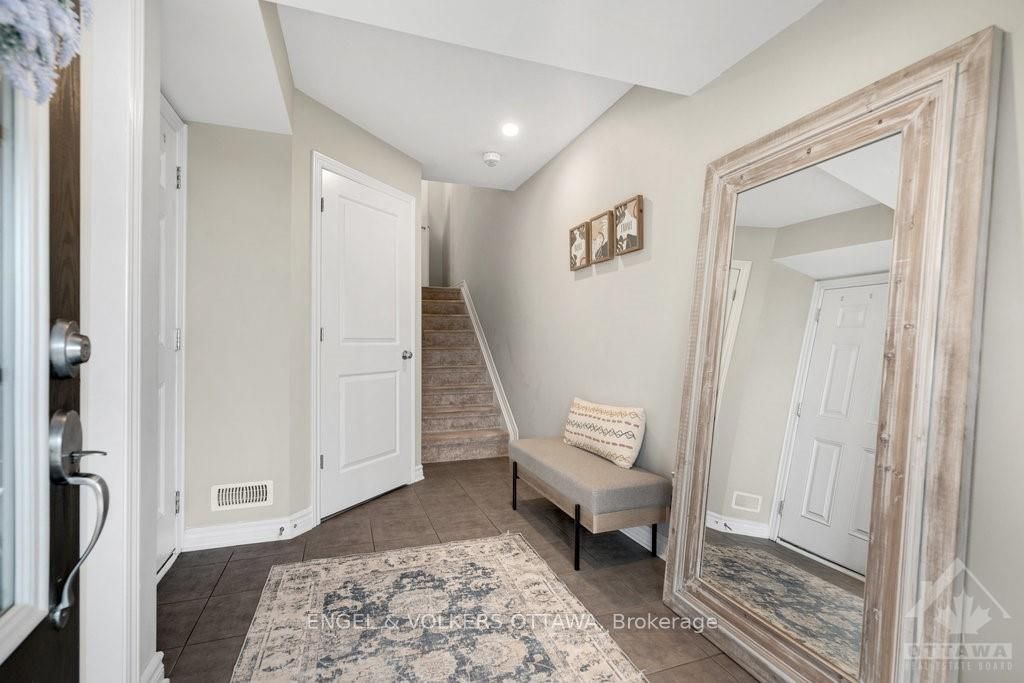 Photo 14 of 647 Trigoria Crescent, Ottawa, Avalon West — HOMEH