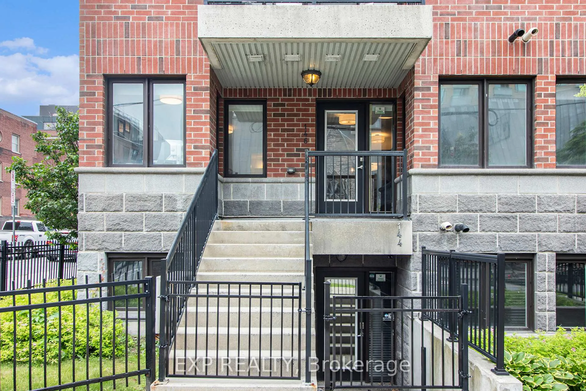Photo 1 of Unit 201, 146 Daly Avenue, Ottawa, Sandy Hill — HOMEH
