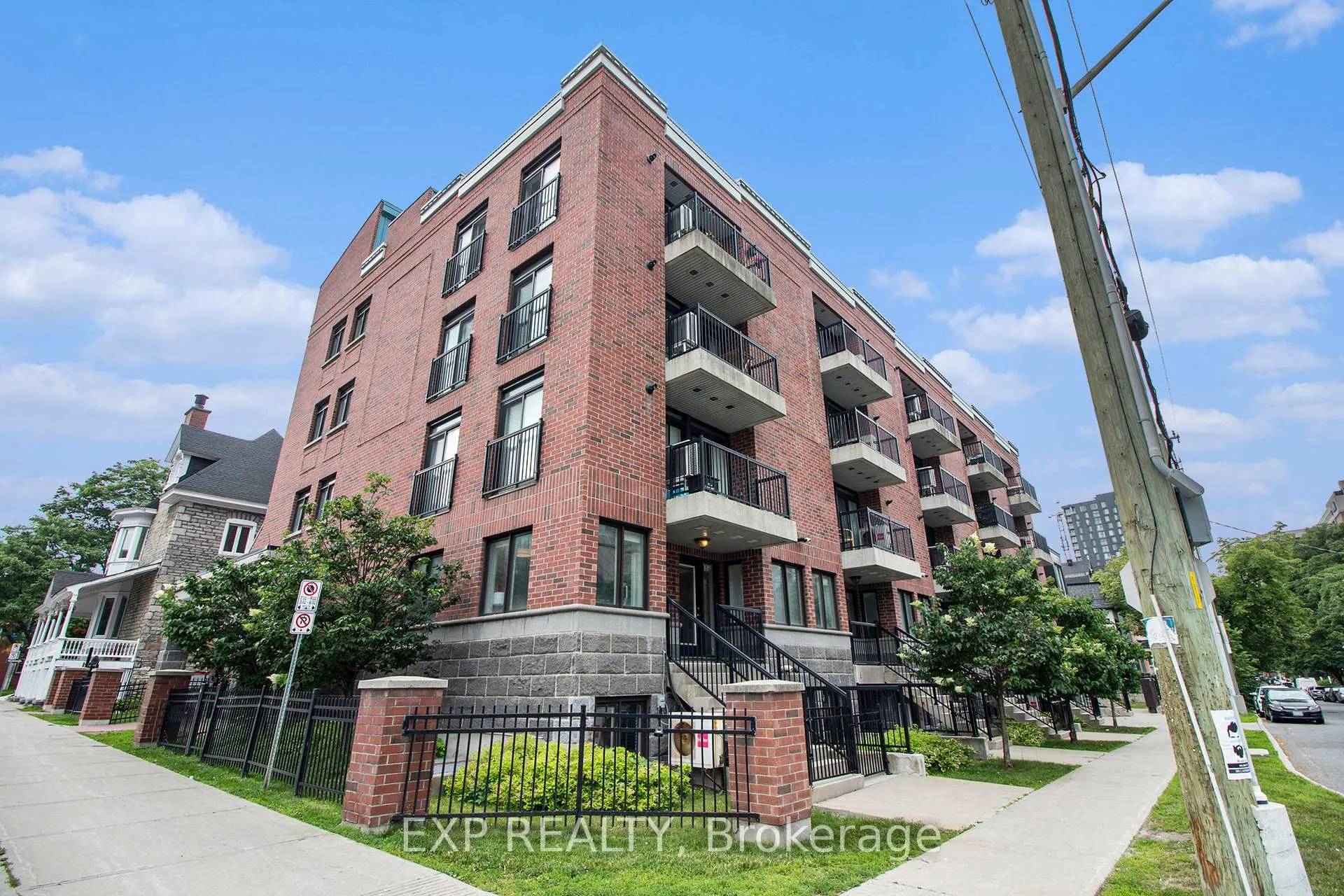 Photo 2 of Unit 201, 146 Daly Avenue, Ottawa, Sandy Hill — HOMEH