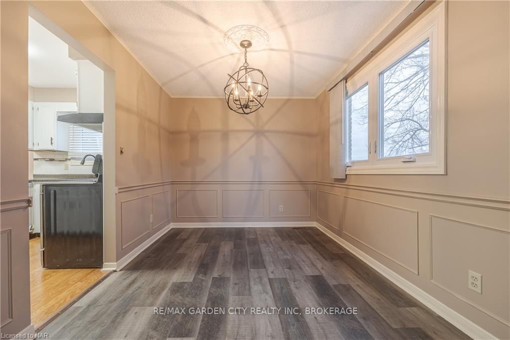 Photo 8 of 7 Dobbie Road, Thorold, Confederation Heights — HOMEH