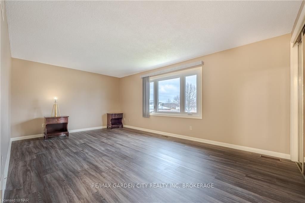 Photo 15 of 7 Dobbie Road, Thorold, Confederation Heights — HOMEH