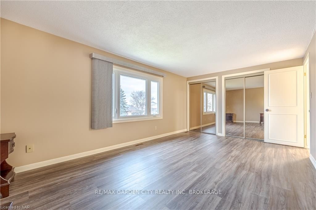 Photo 16 of 7 Dobbie Road, Thorold, Confederation Heights — HOMEH