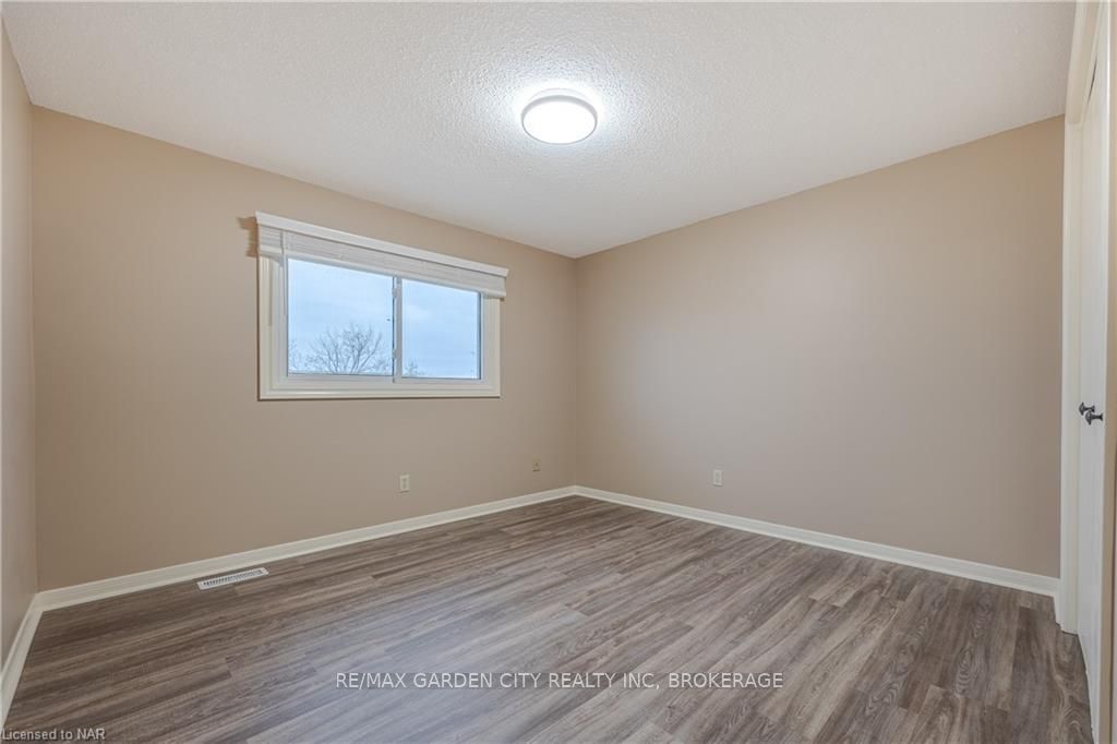 Photo 17 of 7 Dobbie Road, Thorold, Confederation Heights — HOMEH