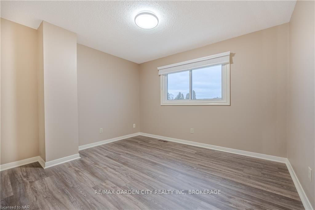 Photo 19 of 7 Dobbie Road, Thorold, Confederation Heights — HOMEH